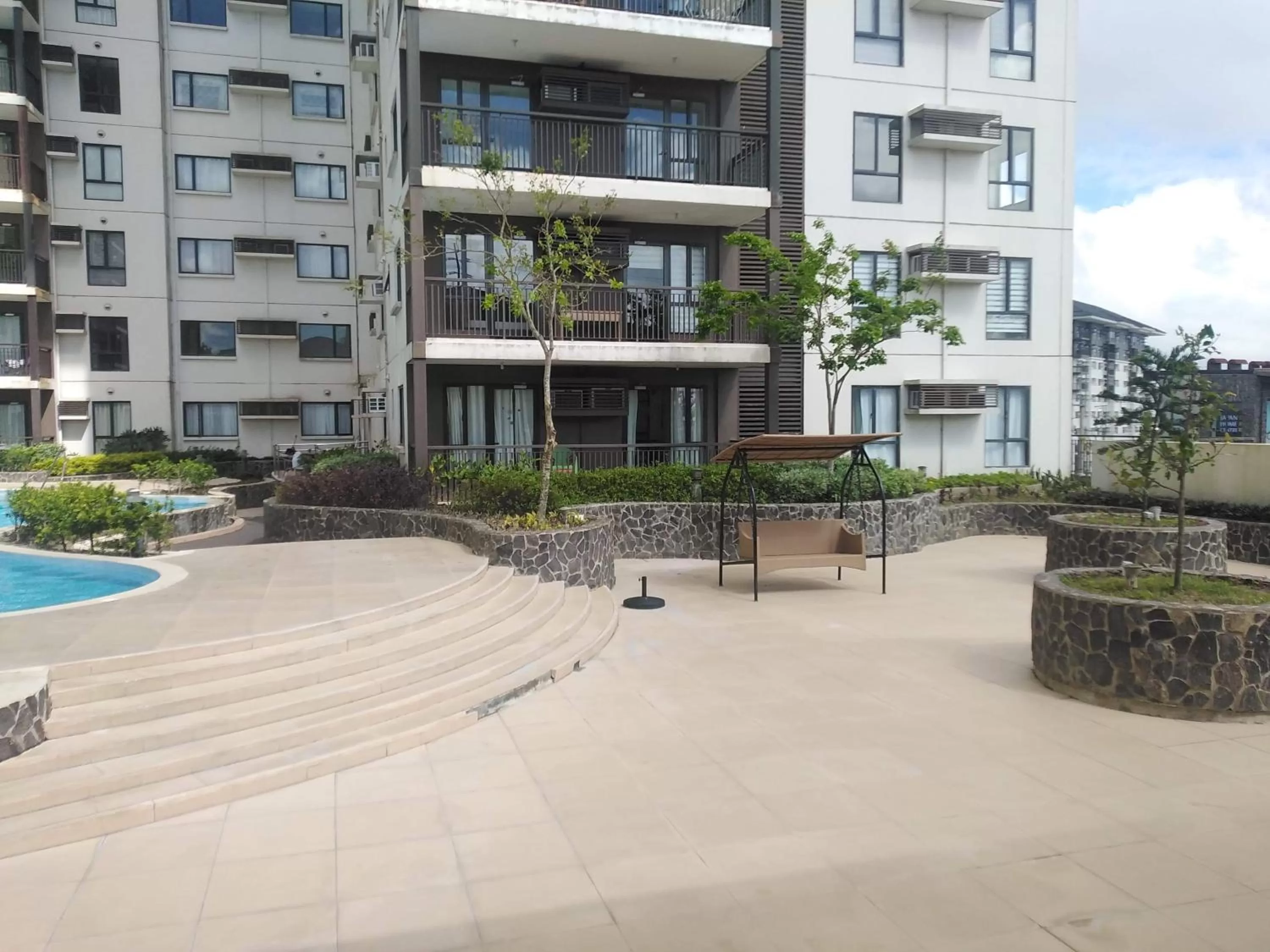 Swimming pool in 1Tagaytay