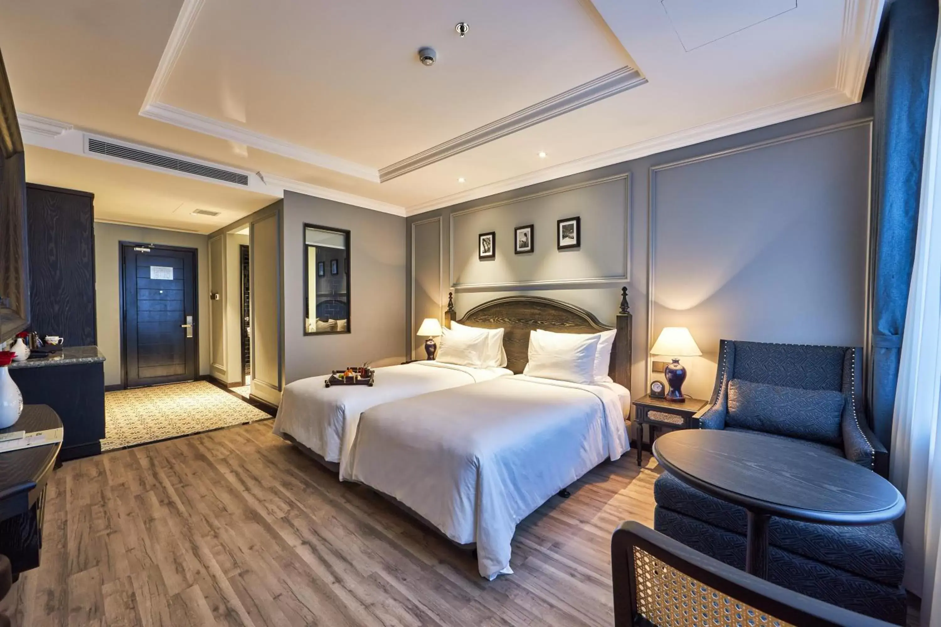 Large Double or Twin Room in Hotel DMelin Large Double or Twin Room in Hotel DMelin