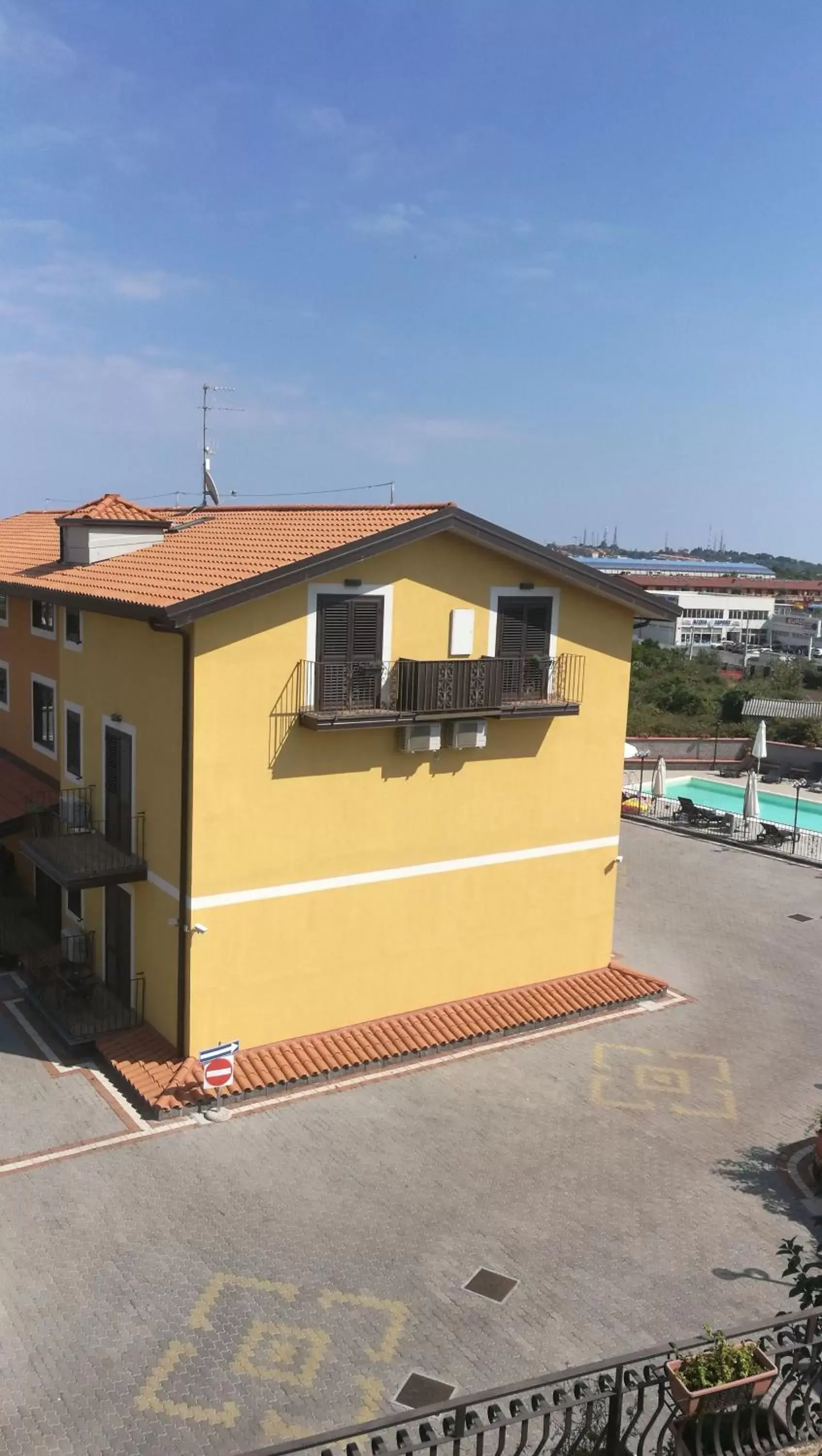 Property Building in I Colori dell'Etna