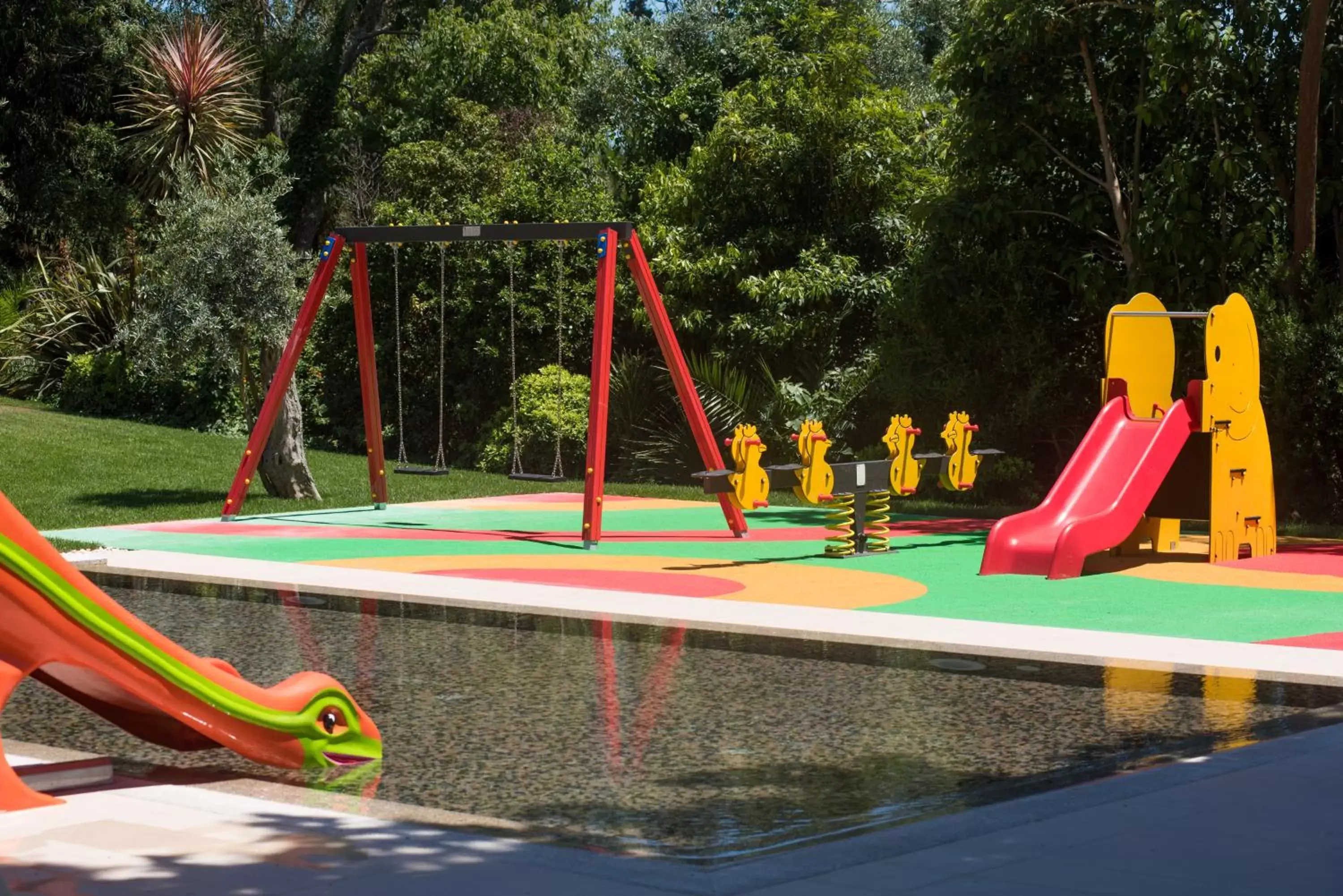 Swimming pool, Children's Play Area in Vila Gale Collection Palácio dos Arcos