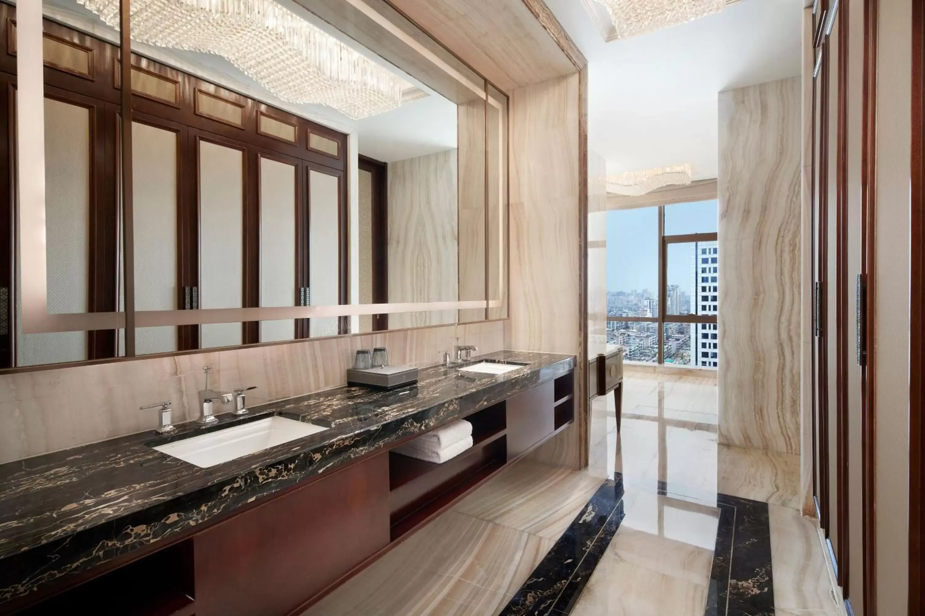 Bathroom in Sheraton Shantou Hotel