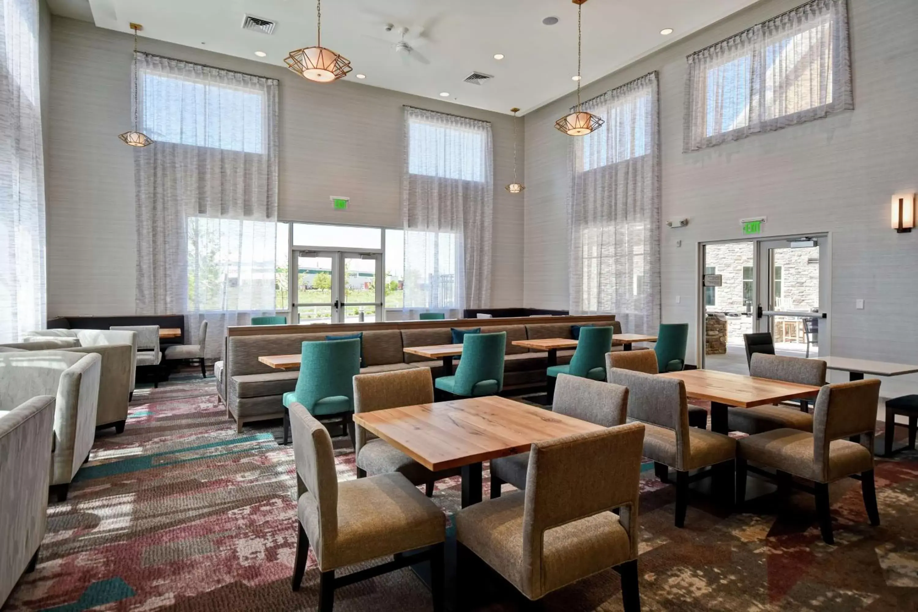 Dining area, Restaurant/Places to Eat in Homewood Suites By Hilton Salt Lake City Airport