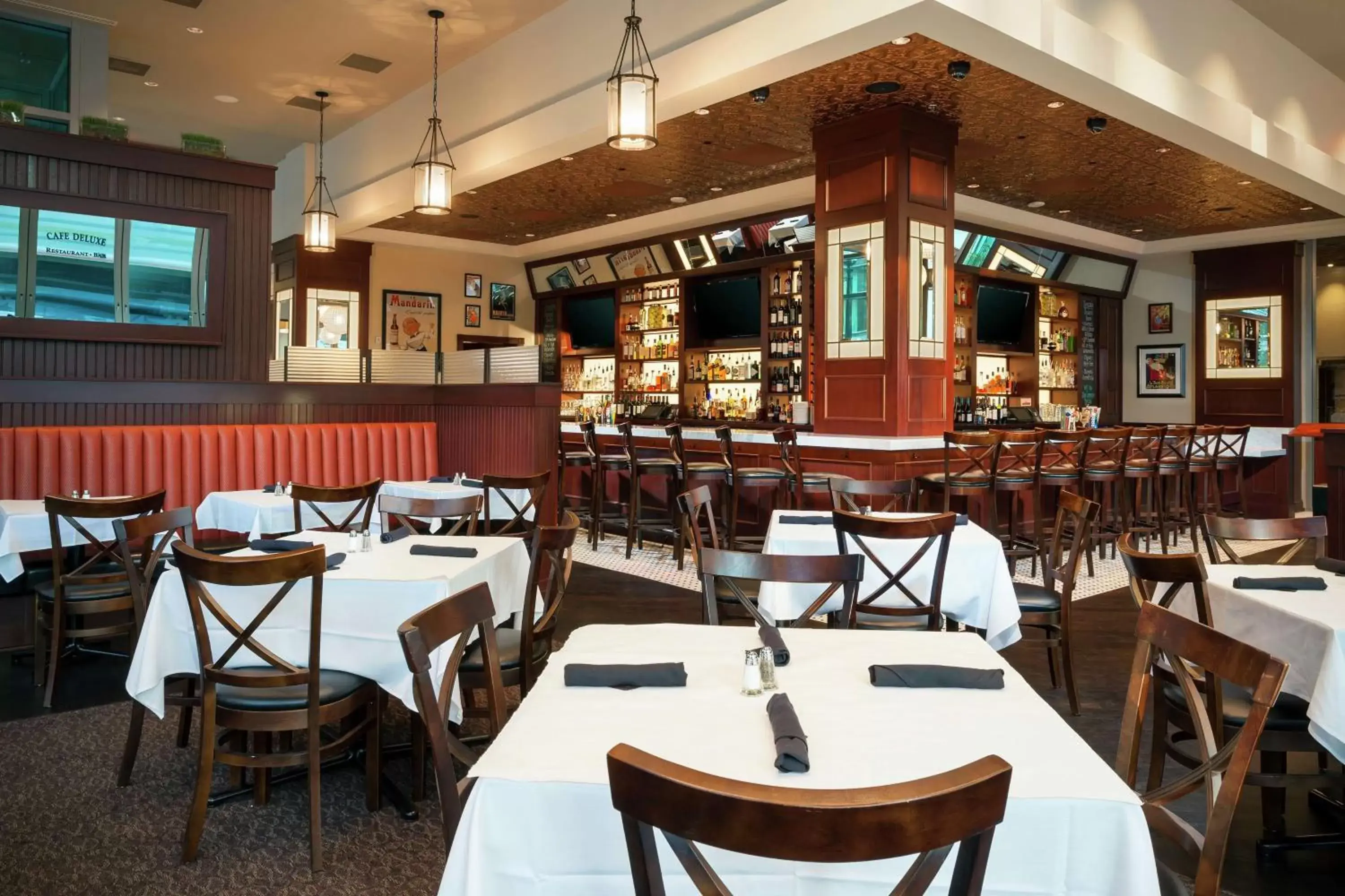 Lounge or bar, Restaurant/Places to Eat in Hilton Garden Inn Washington DC/Georgetown Area