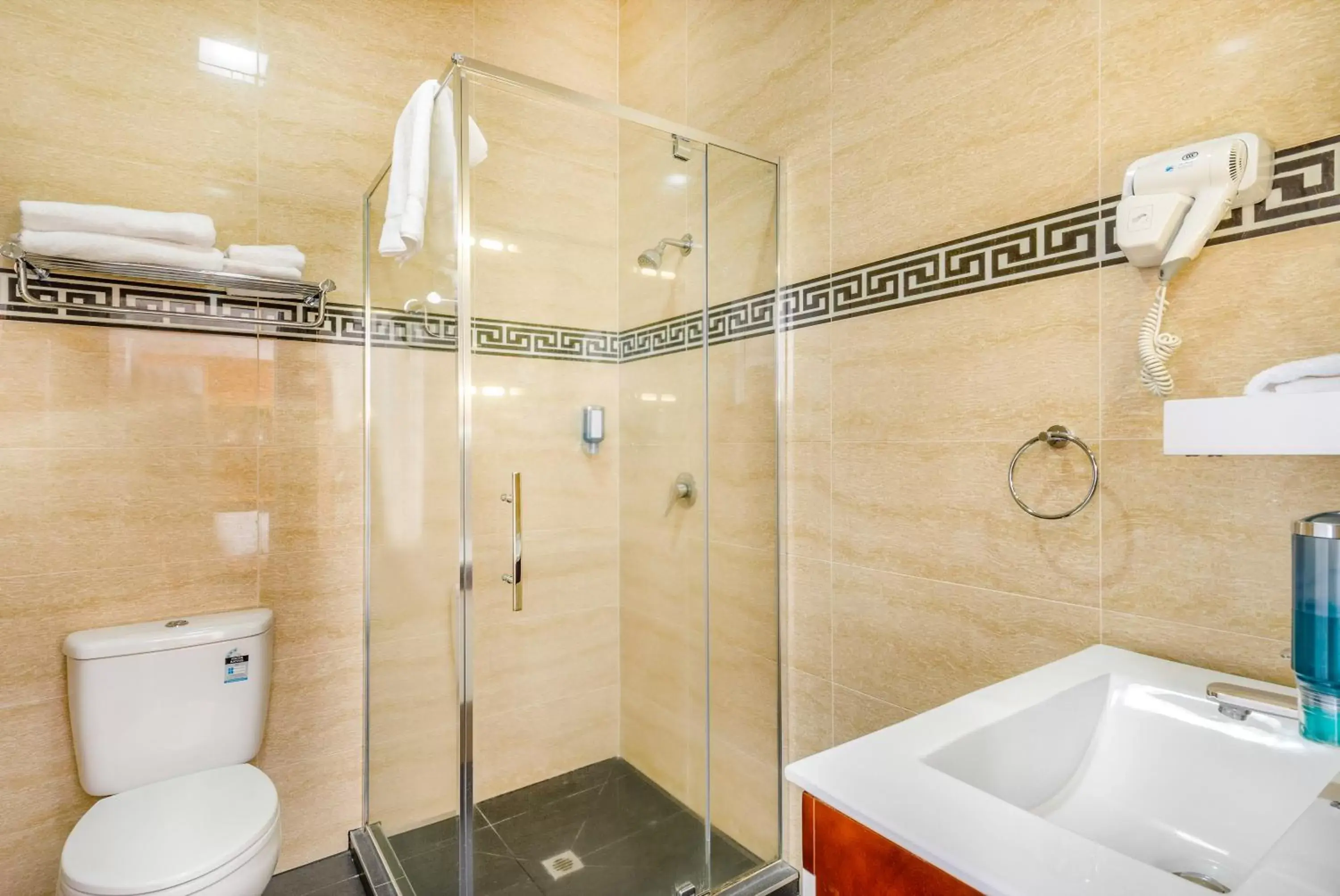 Bathroom in Ramada by Wyndham, Hamilton City Center