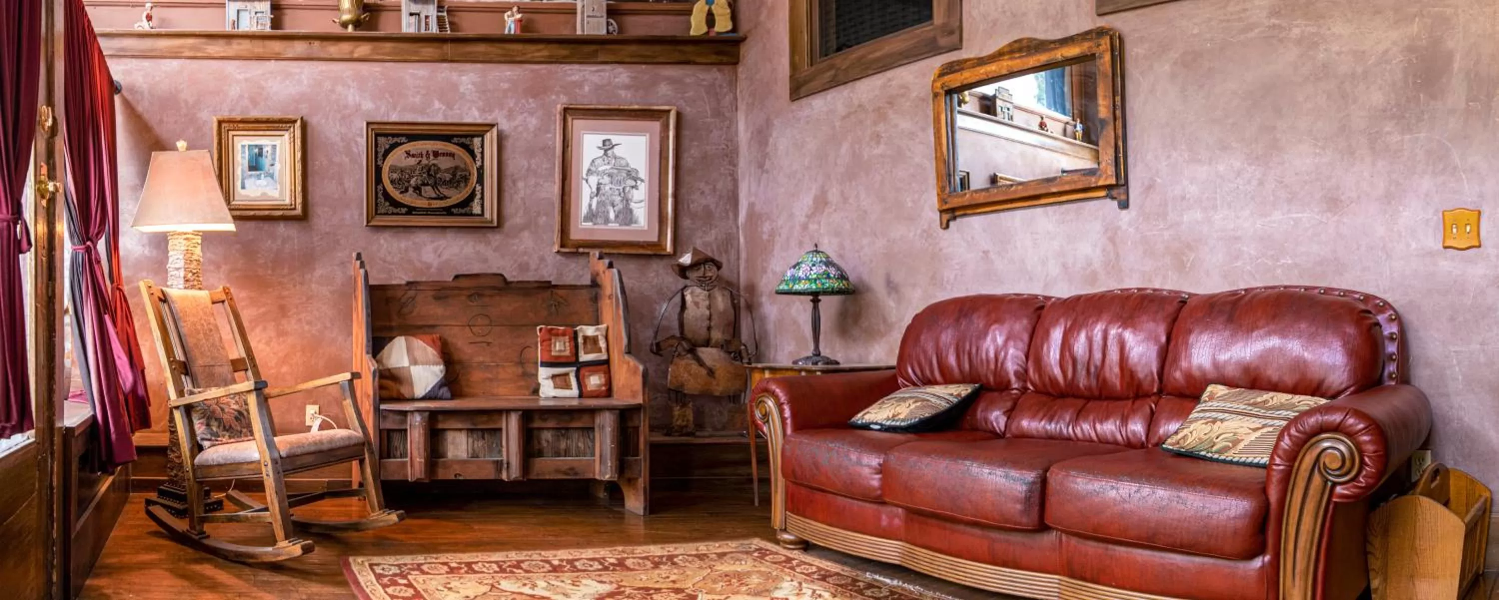 Seating Area in Bisbee Grand Hotel