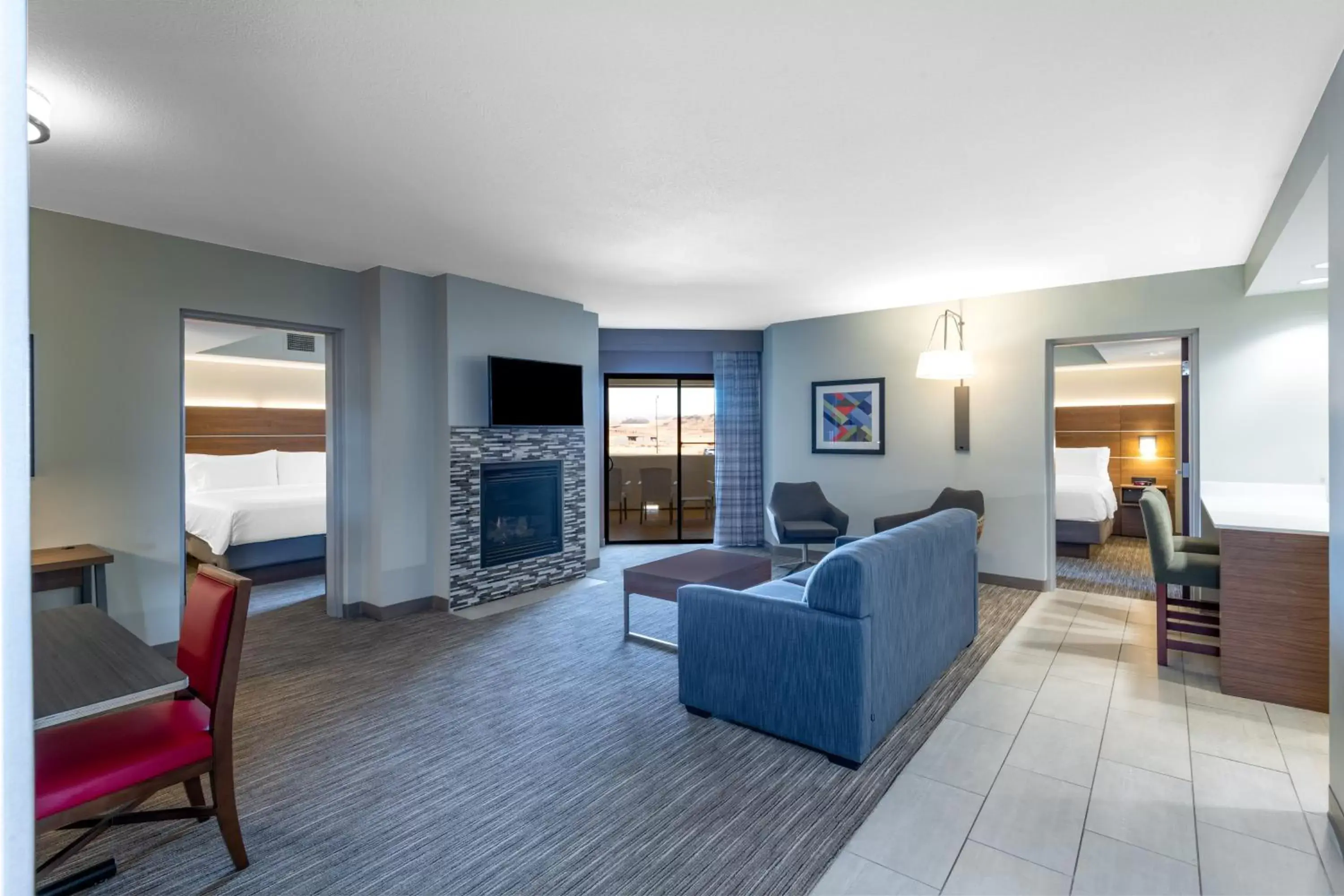 Photo of the whole room, Seating Area in Holiday Inn Express Hotels & Suites Washington-North Saint George, an IHG Hotel