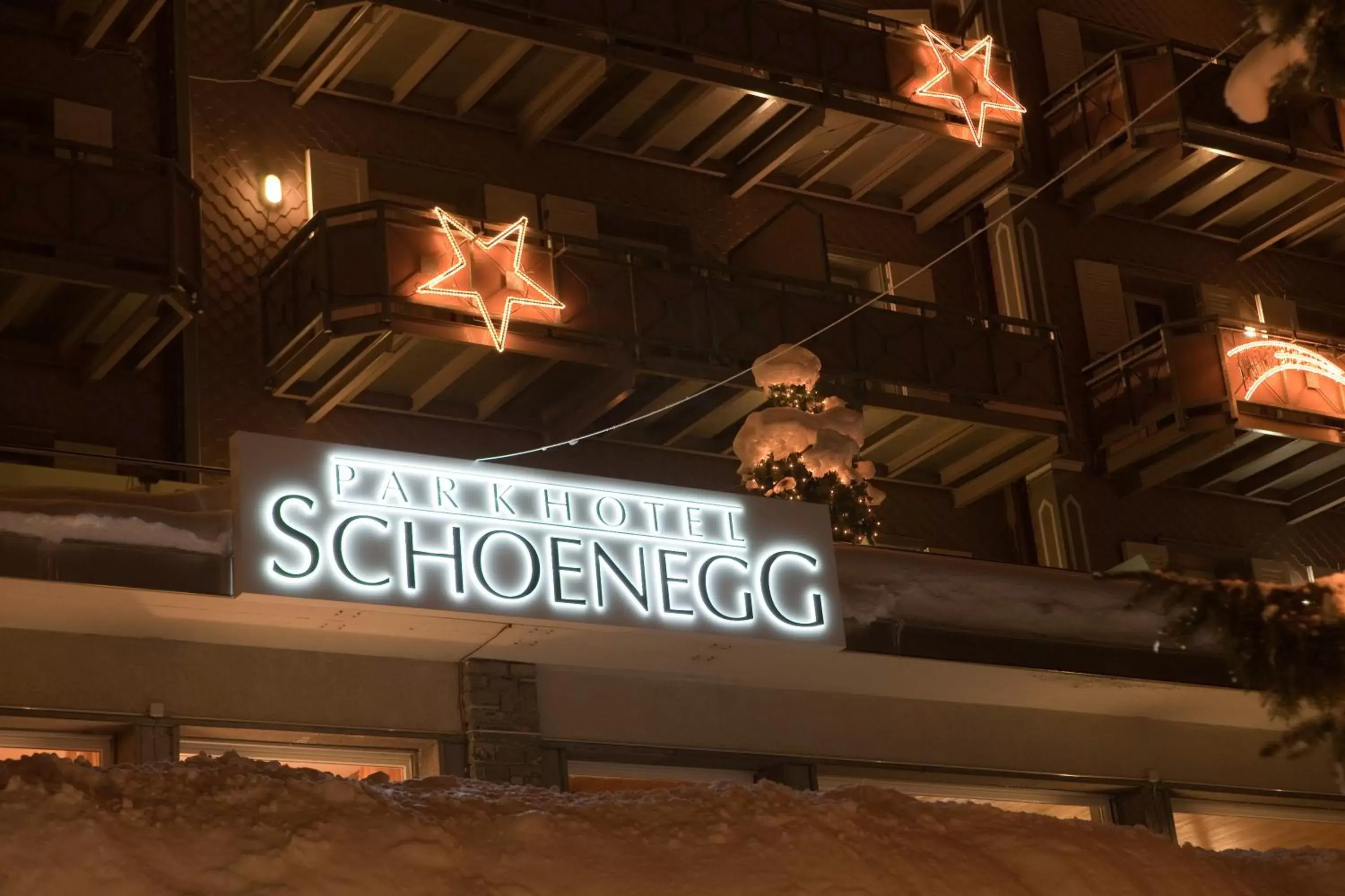 Facade/entrance in Parkhotel Schoenegg