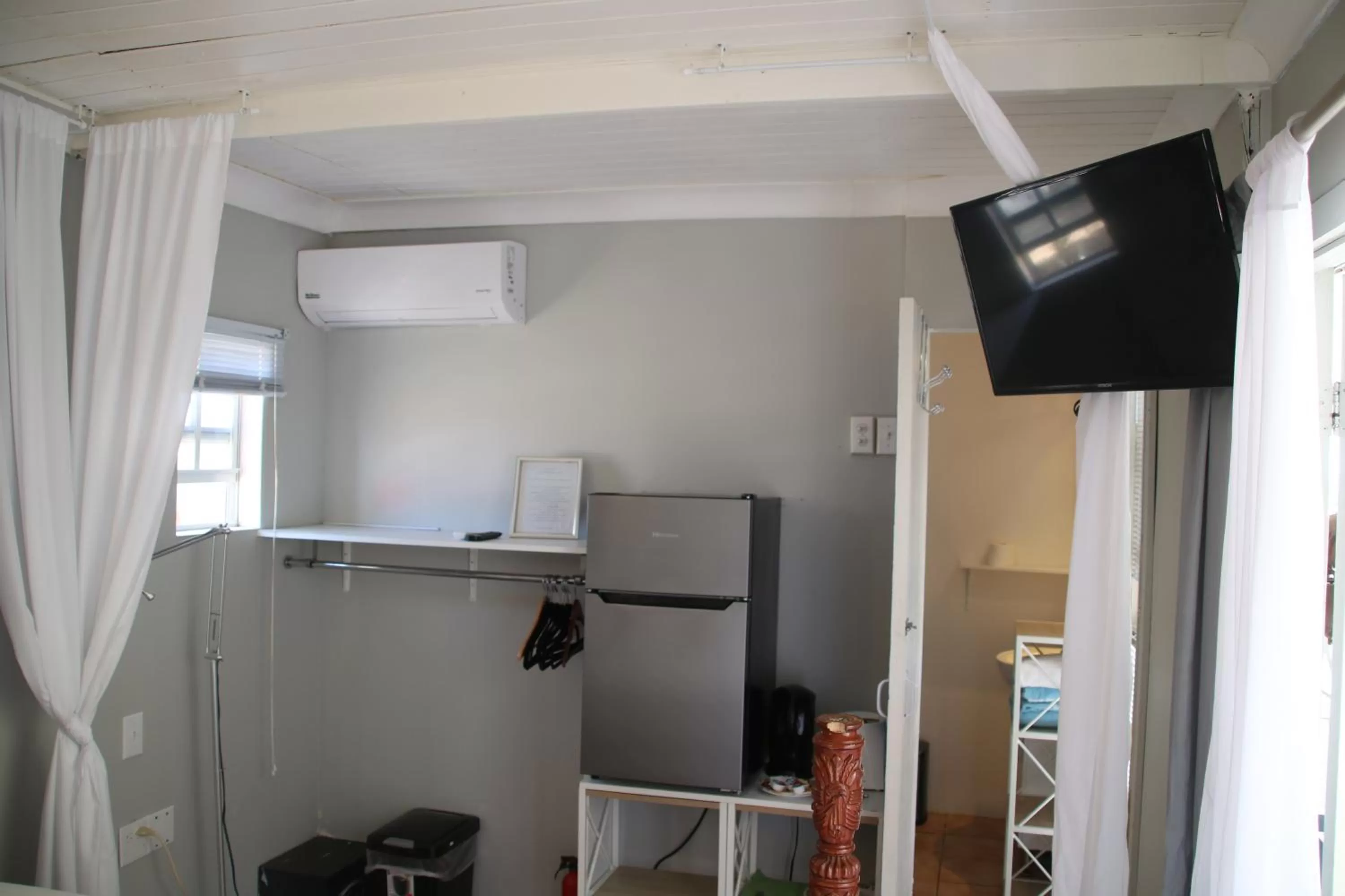 Photo of the whole room in Coral Reef Beach