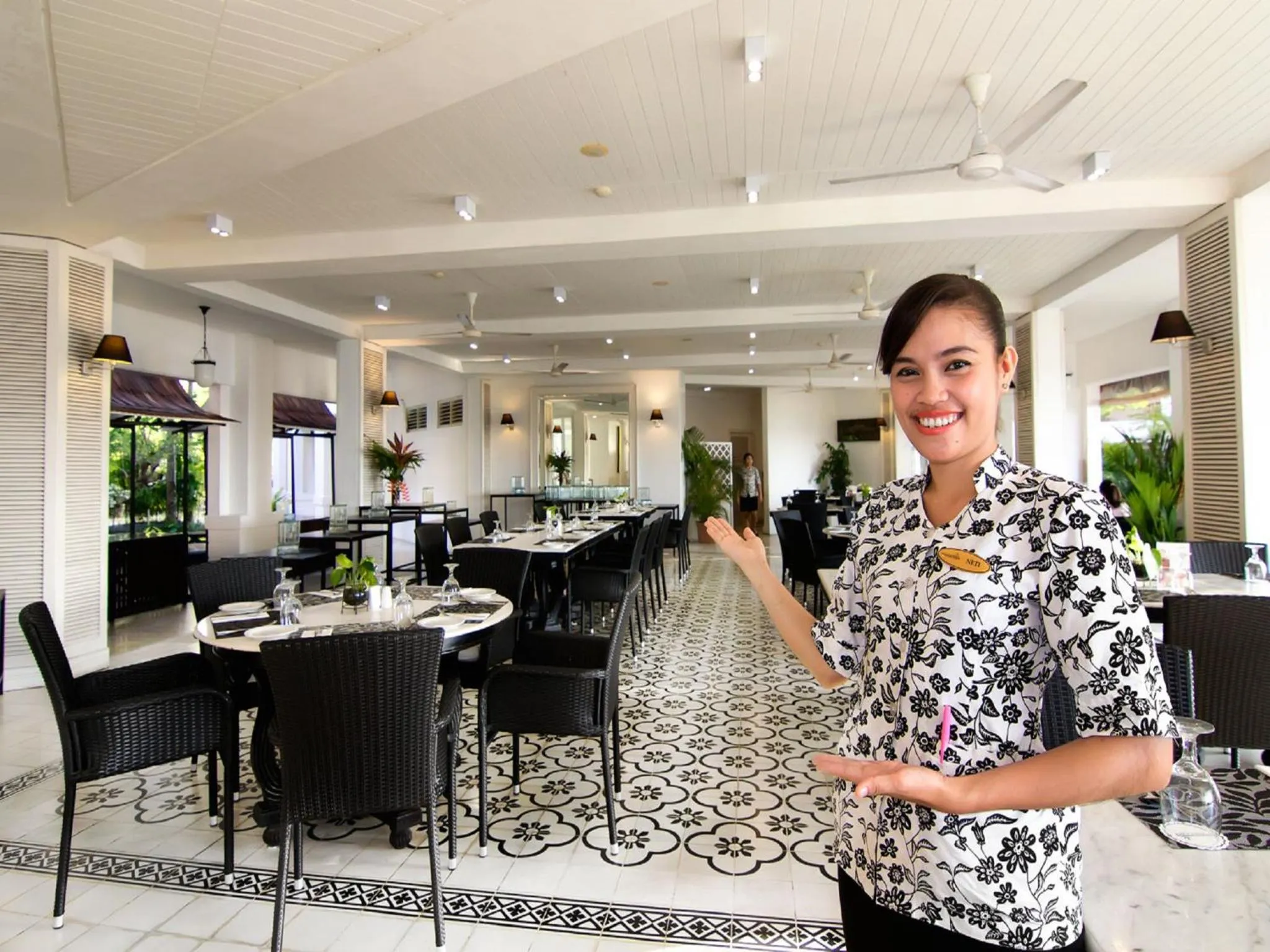 Food in Nongsa Point Marina