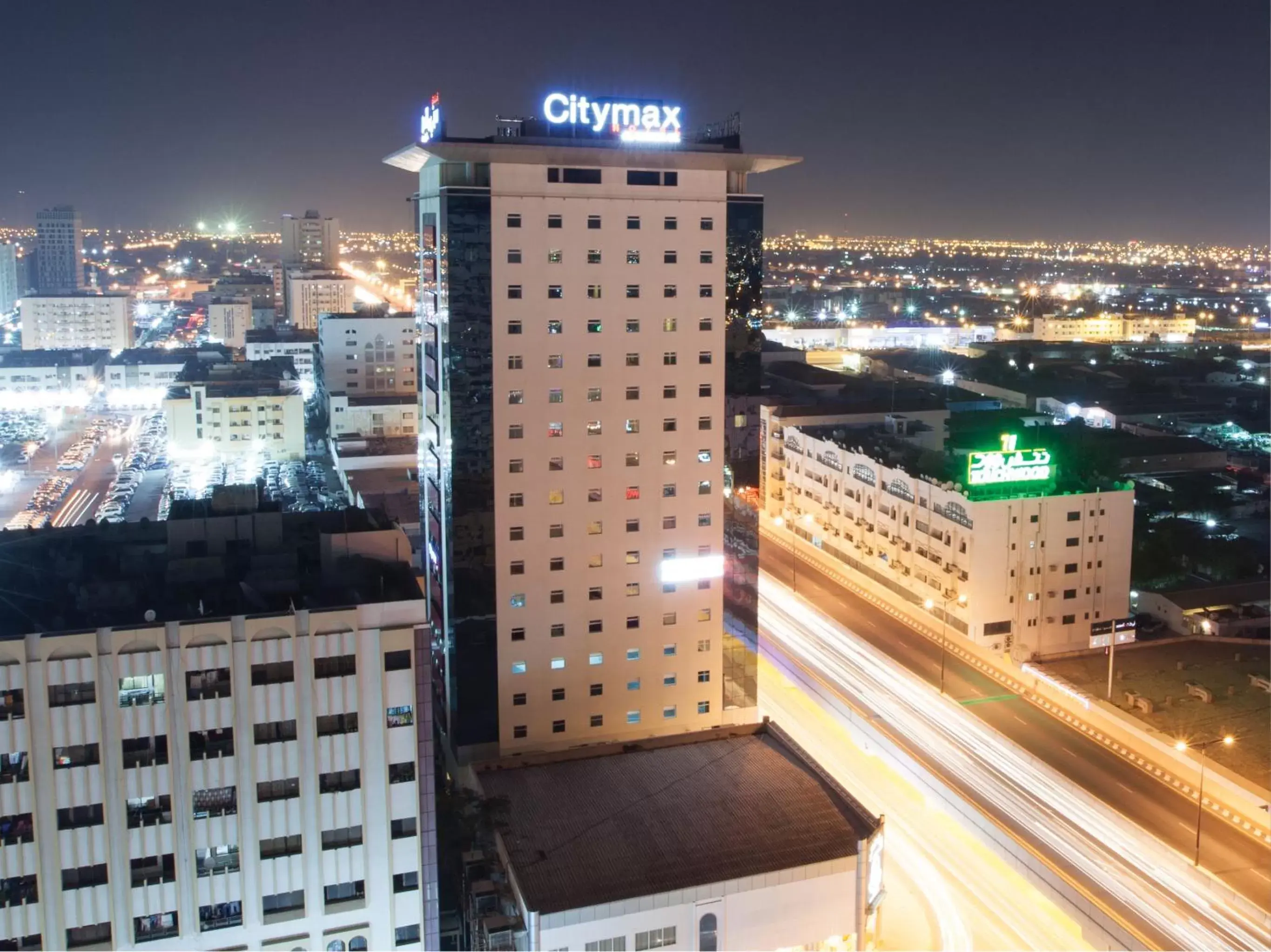 Area and facilities in Citymax Sharjah