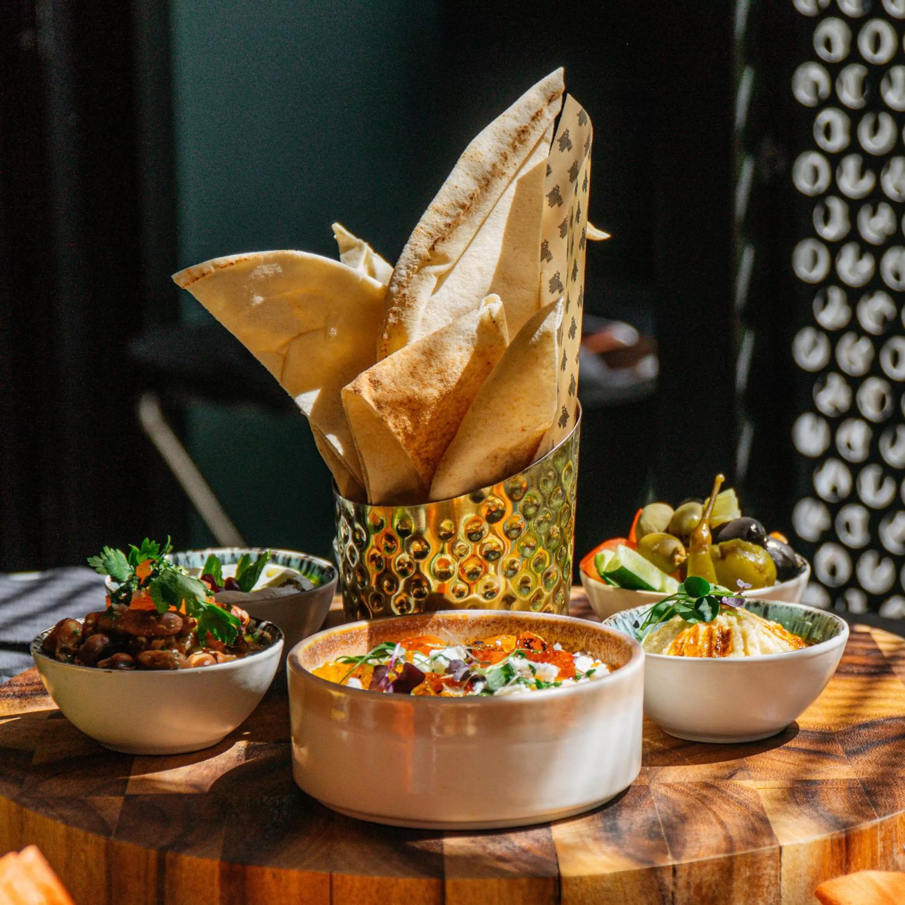 Premier Two-Bedroom Apartment in Somerset West Bay Doha