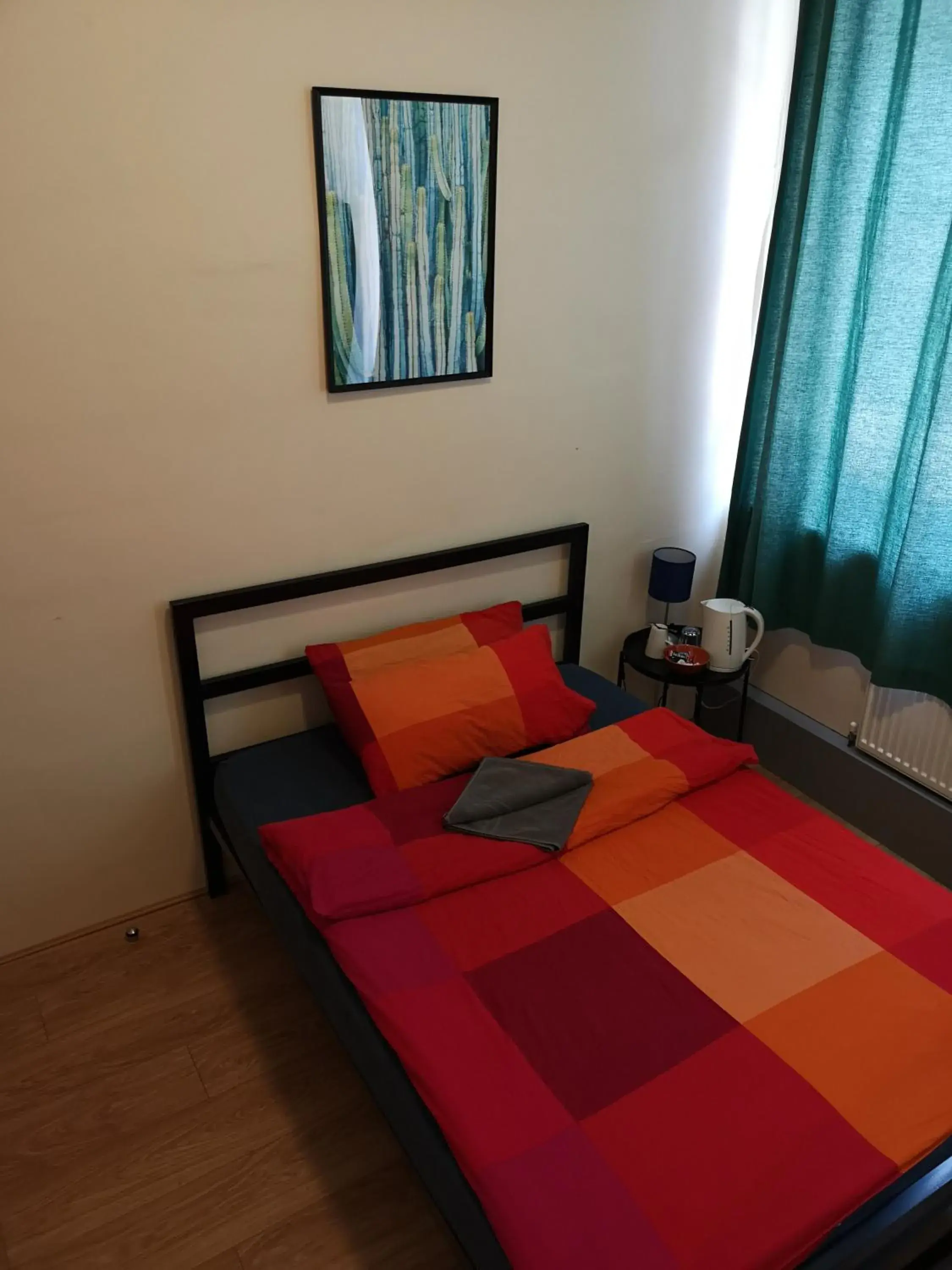 Bed in Birmingham Central Backpackers Bed in Birmingham Central Backpackers