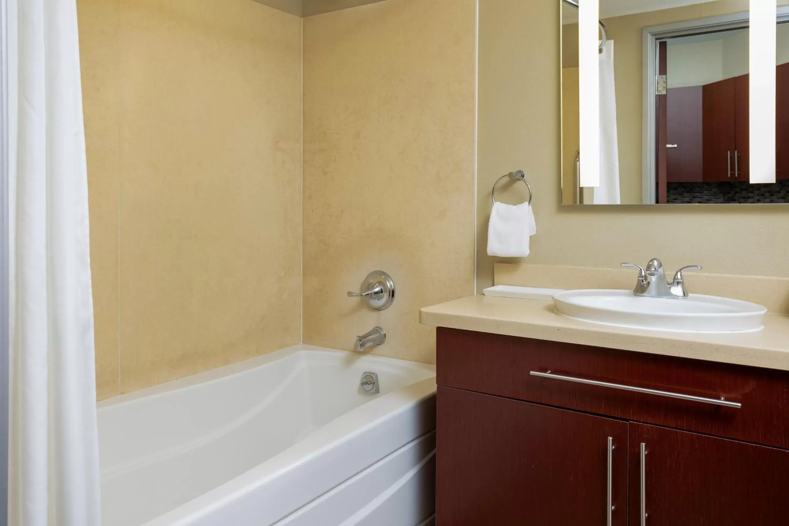 Photo of the whole room, Bathroom in Staybridge Suites Las Vegas - Stadium District