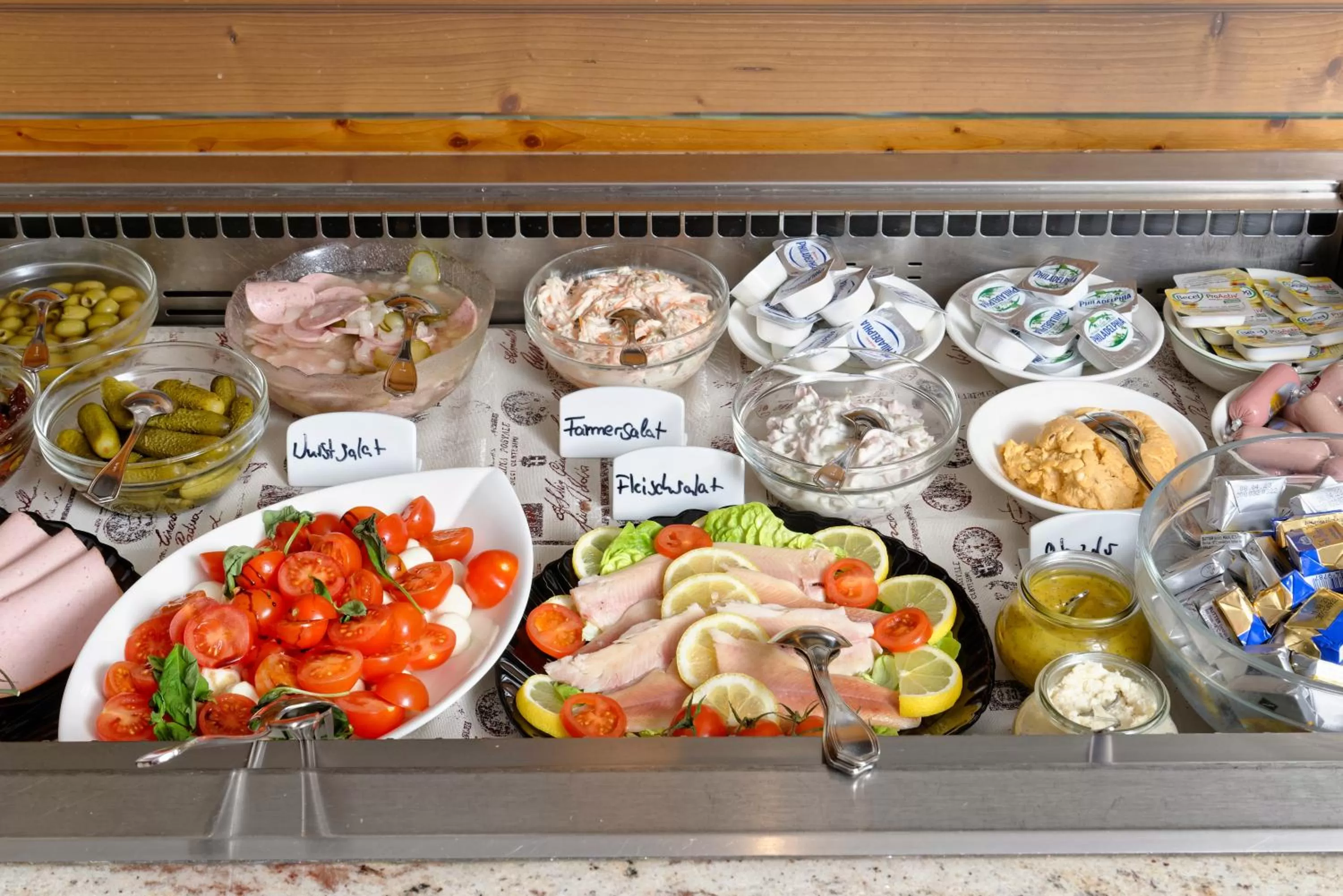 Buffet breakfast in Ortnerhof - Ihr Zuhause am Fuße der Alpen