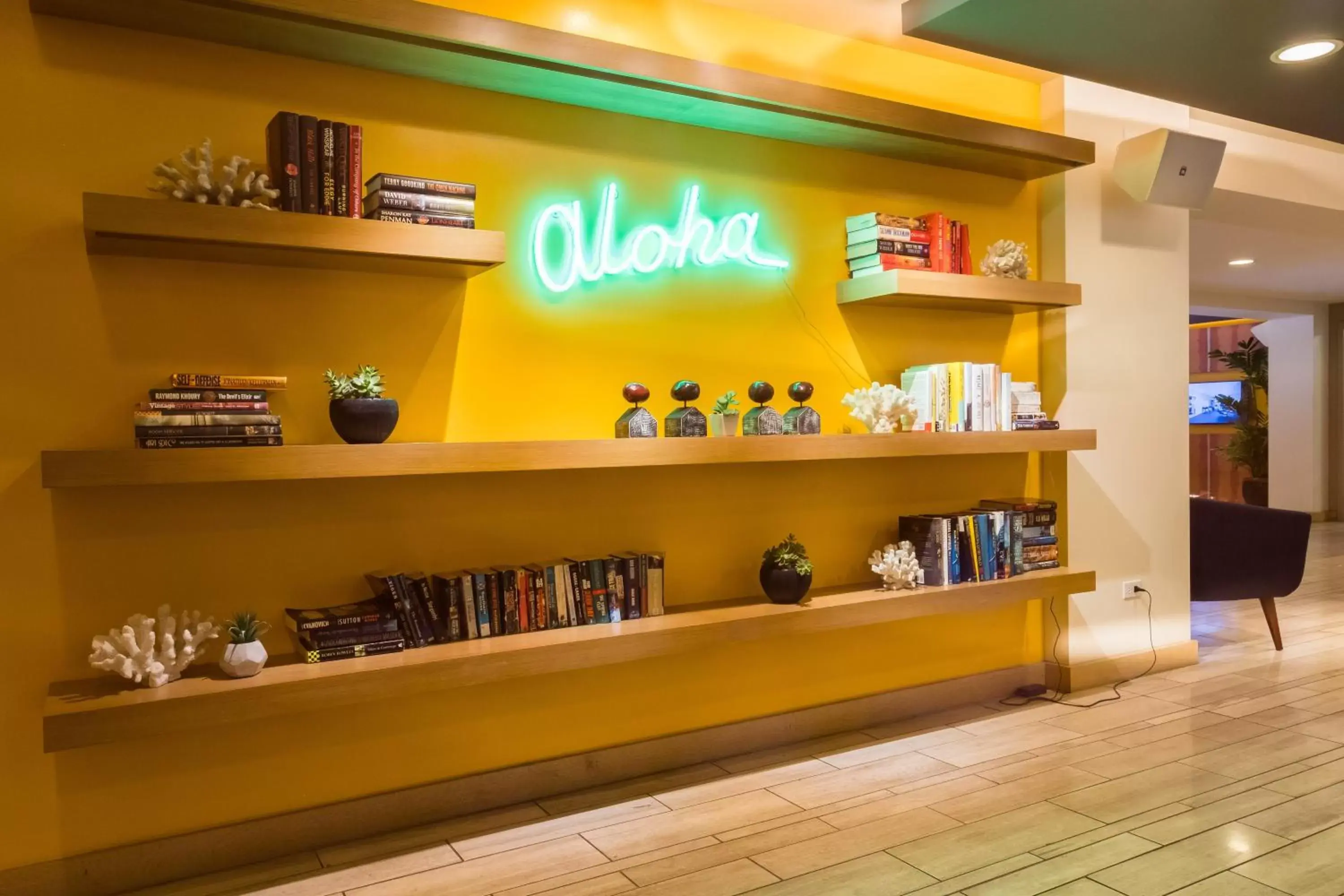 Lobby or reception in VIVE Hotel Waikiki