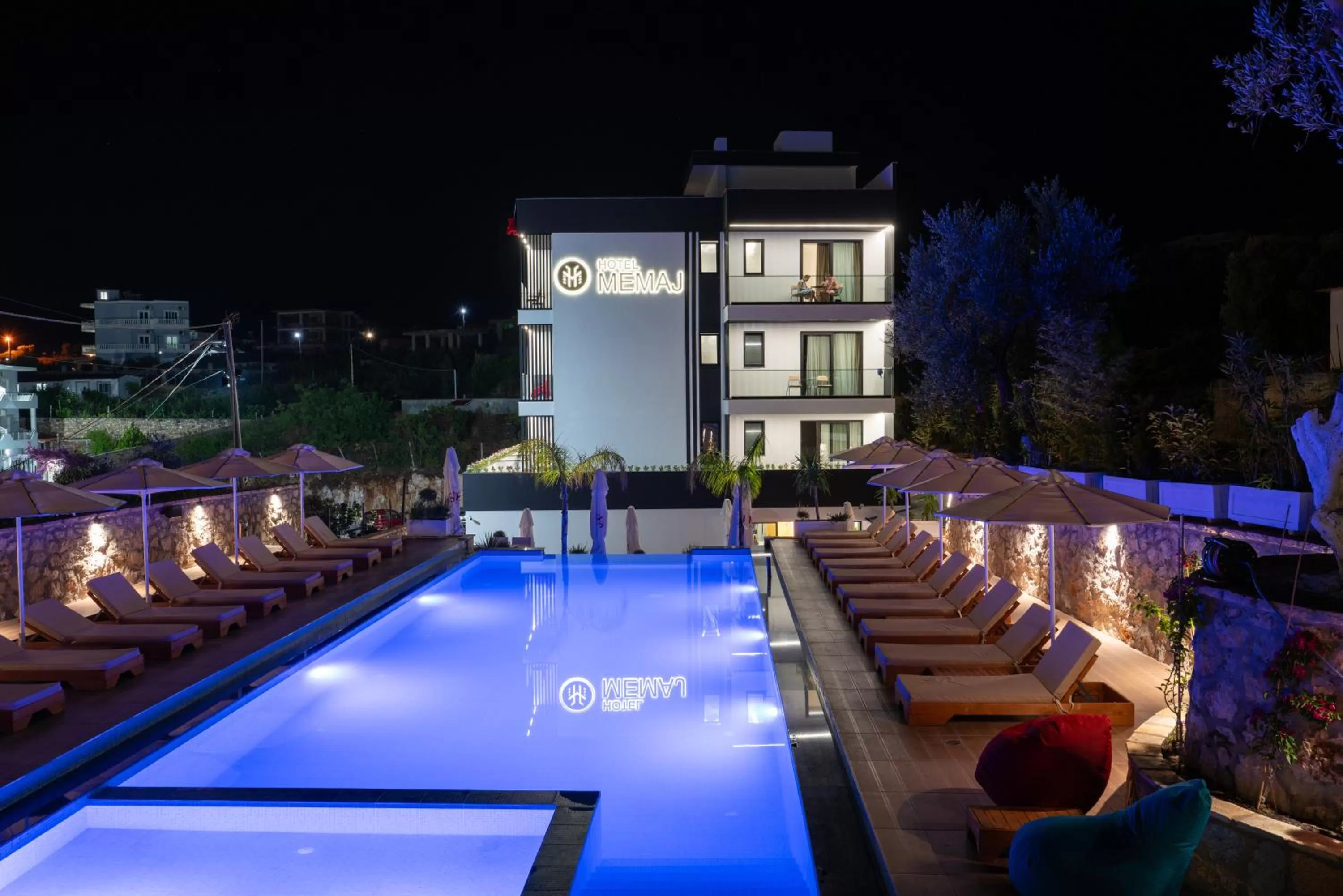 Property building, Swimming Pool in Hotel Memaj