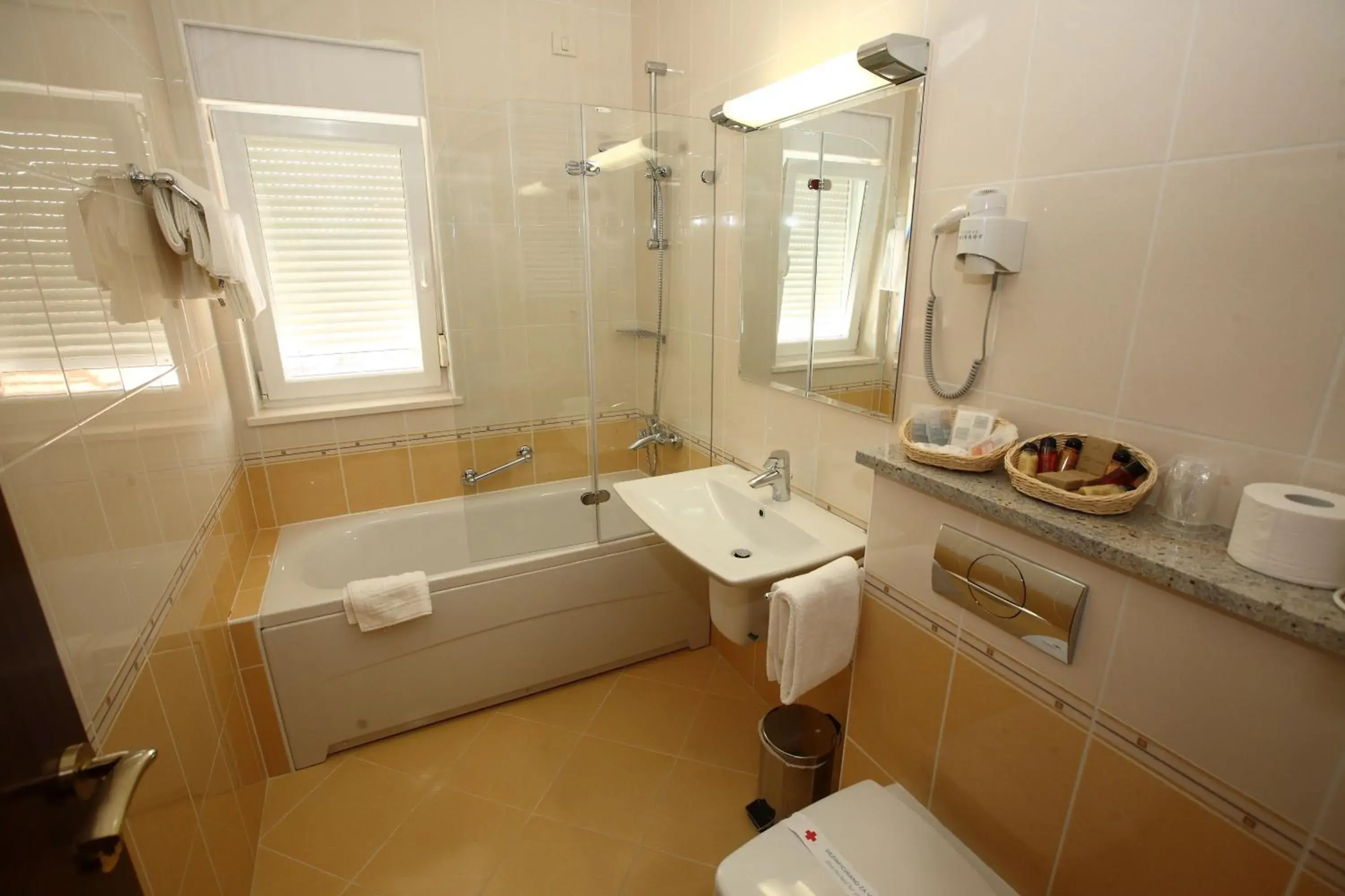 Bathroom in Hotel Trogir Palace