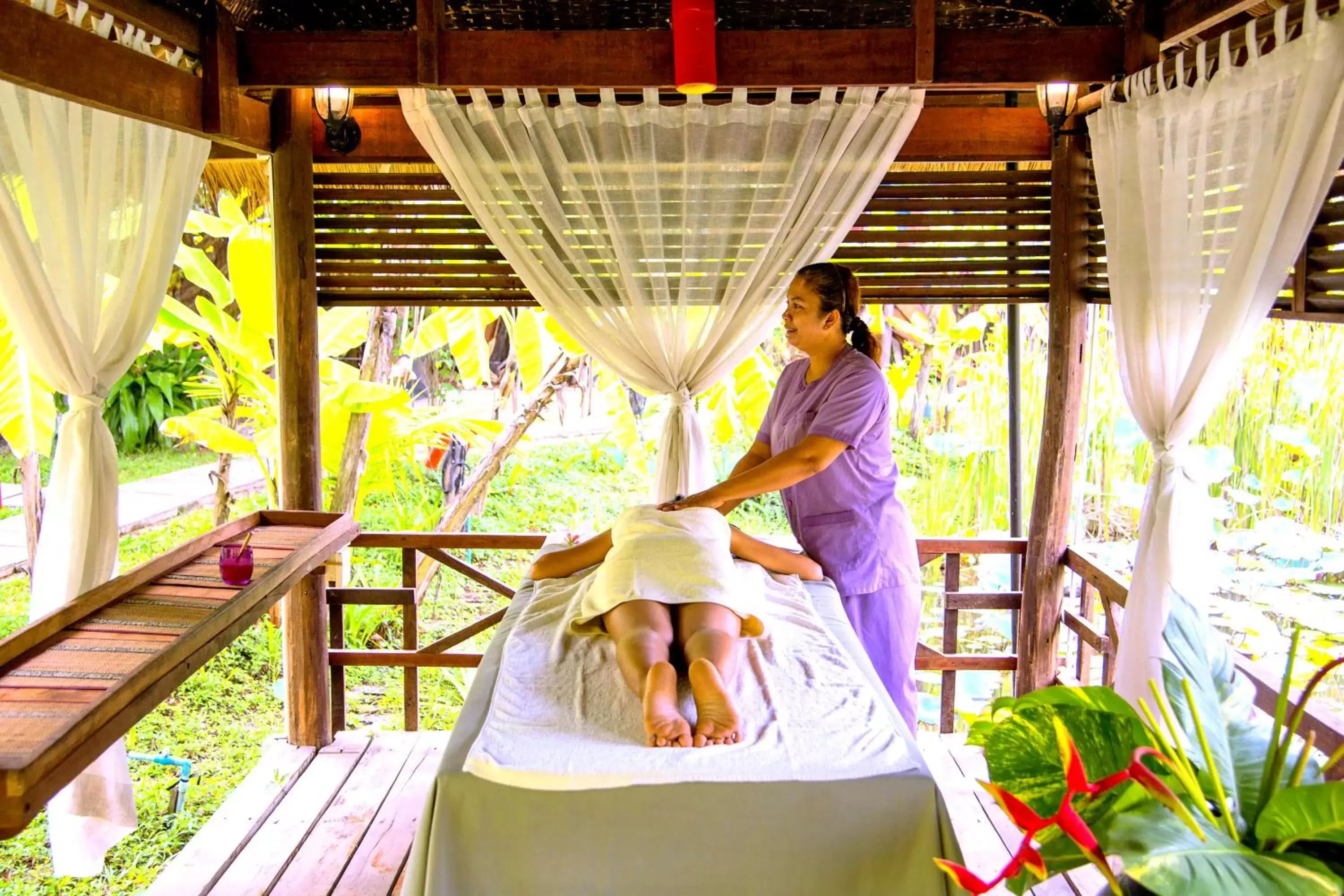 Massage in Maisons Wat Kor