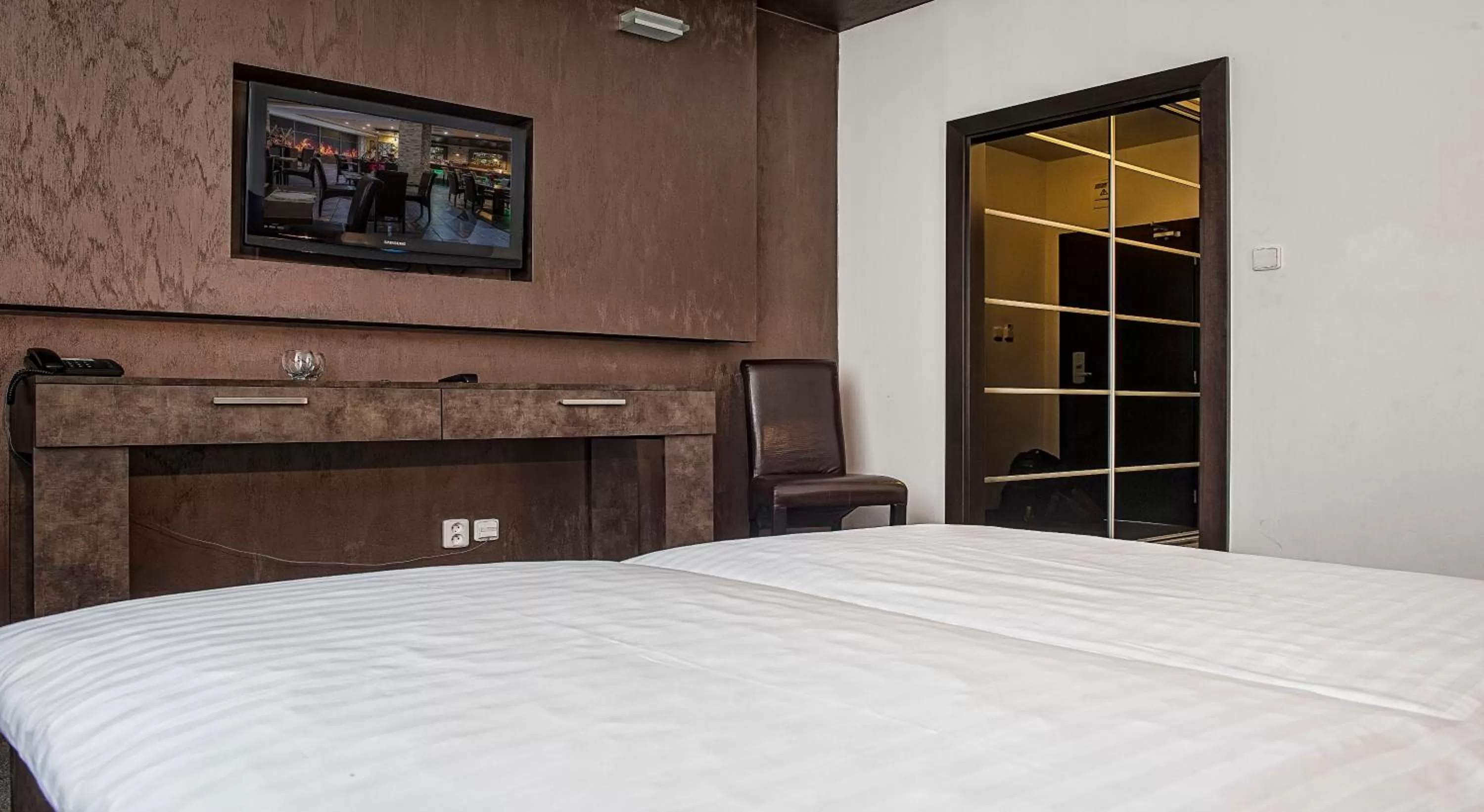 Photo of the whole room, Bed in Hotel Polo