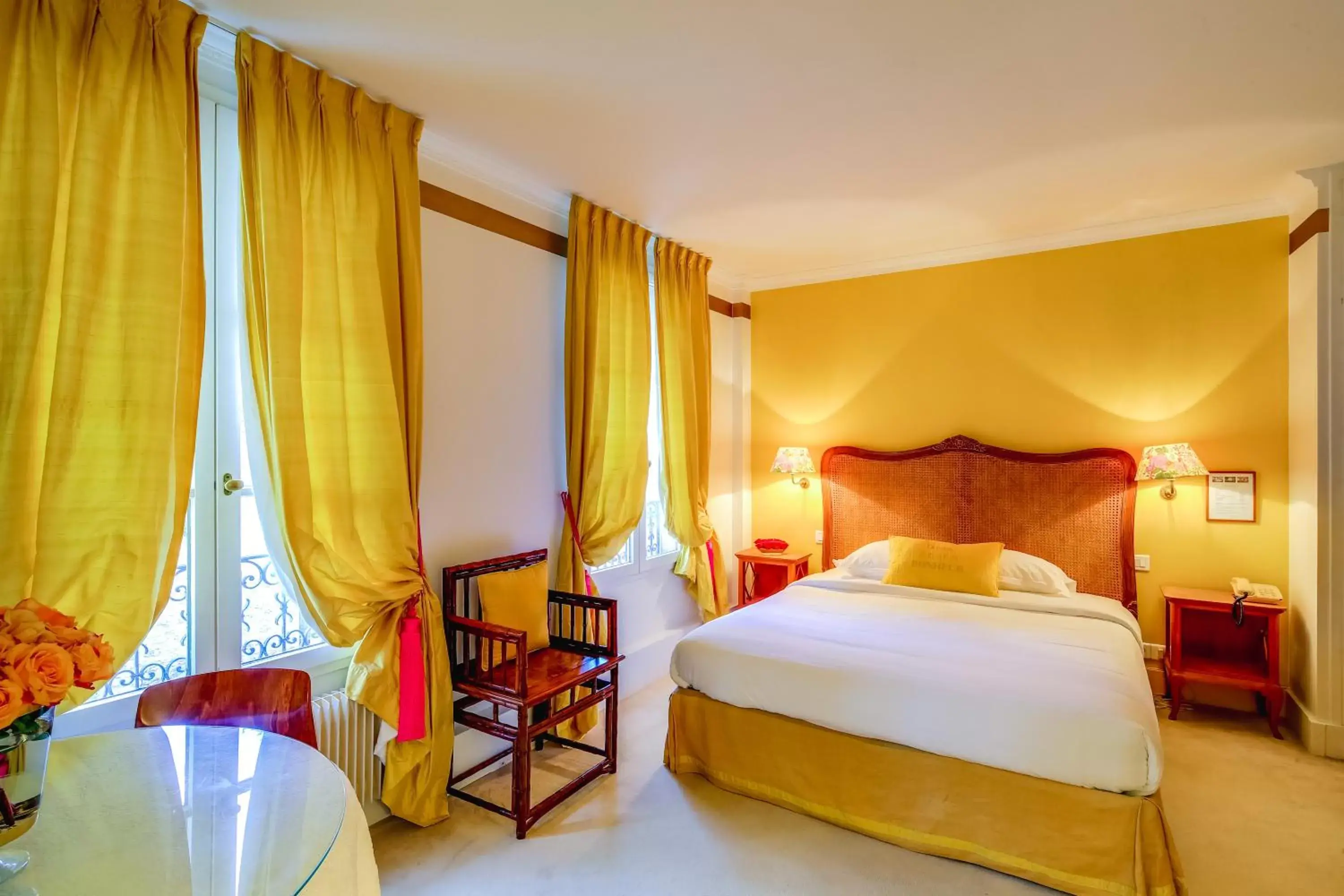 Photo of the whole room, Bed in Villa Escudier