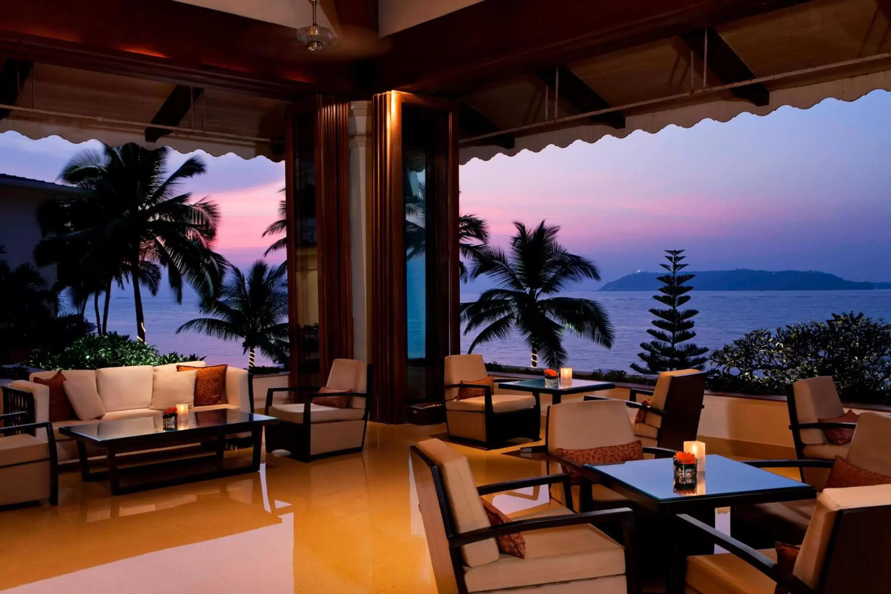 Lobby or reception, Restaurant/Places to Eat in Goa Marriott Resort & Spa