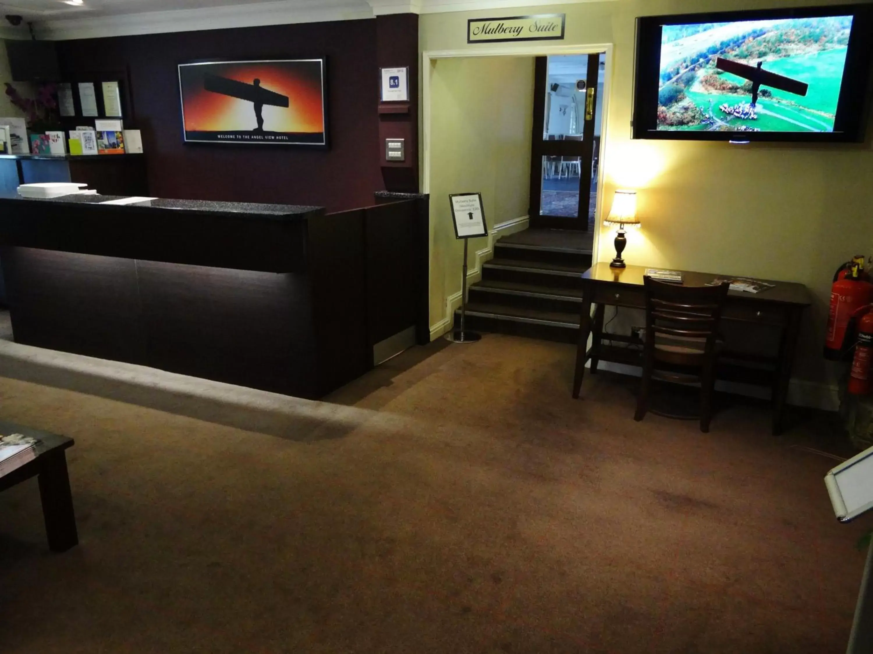 Lobby or reception, TV/Entertainment Center in The Angel View Hotel