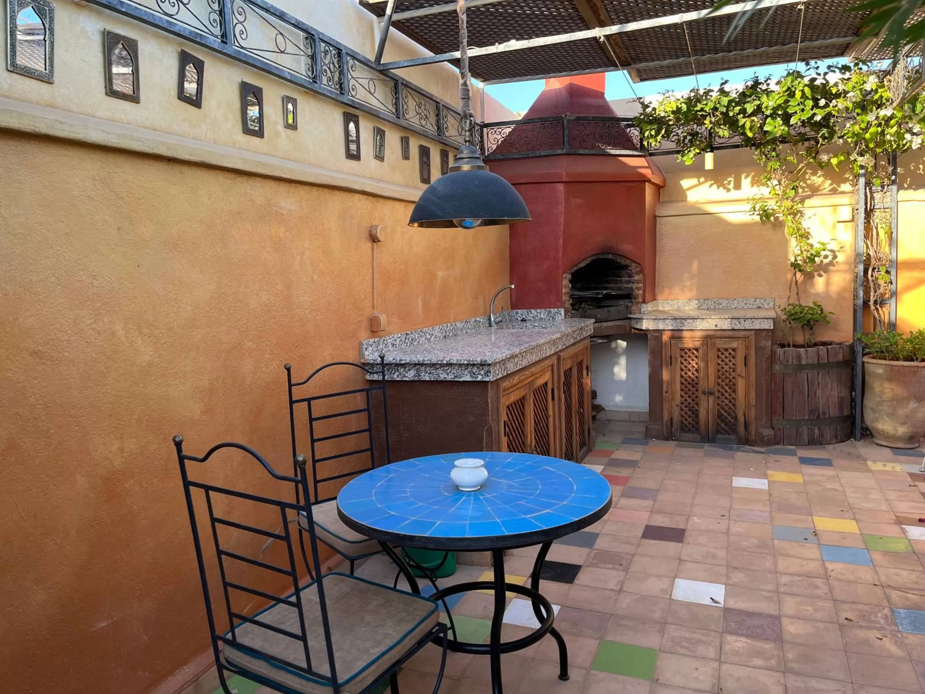 Balcony/Terrace, BBQ Facilities in Riad Al Ibtikar