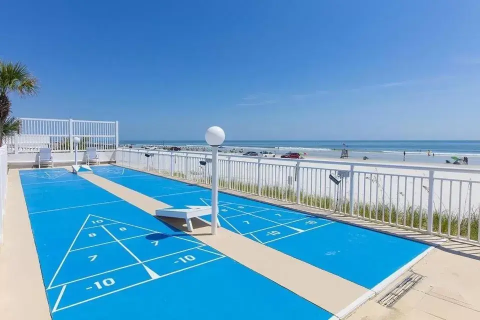 Swimming Pool in Sea Club IV Resort