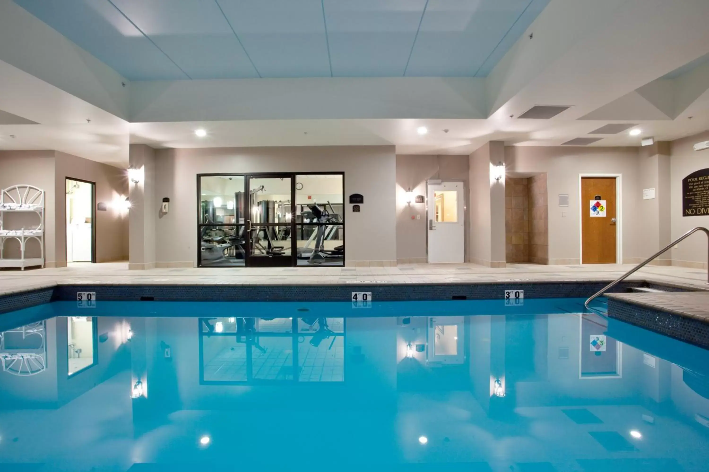 Swimming pool in Holiday Inn Express & Suites Newport News by IHG Swimming pool in Holiday Inn Express & Suites Newport News by IHG