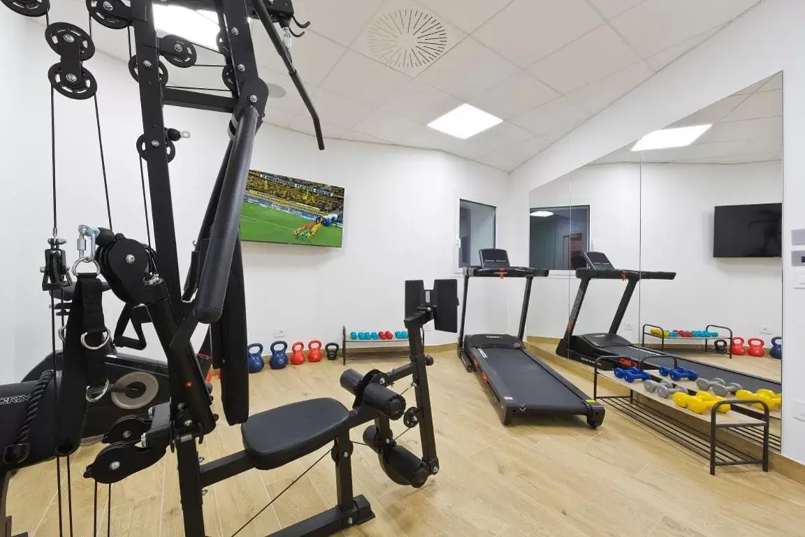 Fitness Center/Facilities in Vip's Motel Luxury Accommodation & Spa