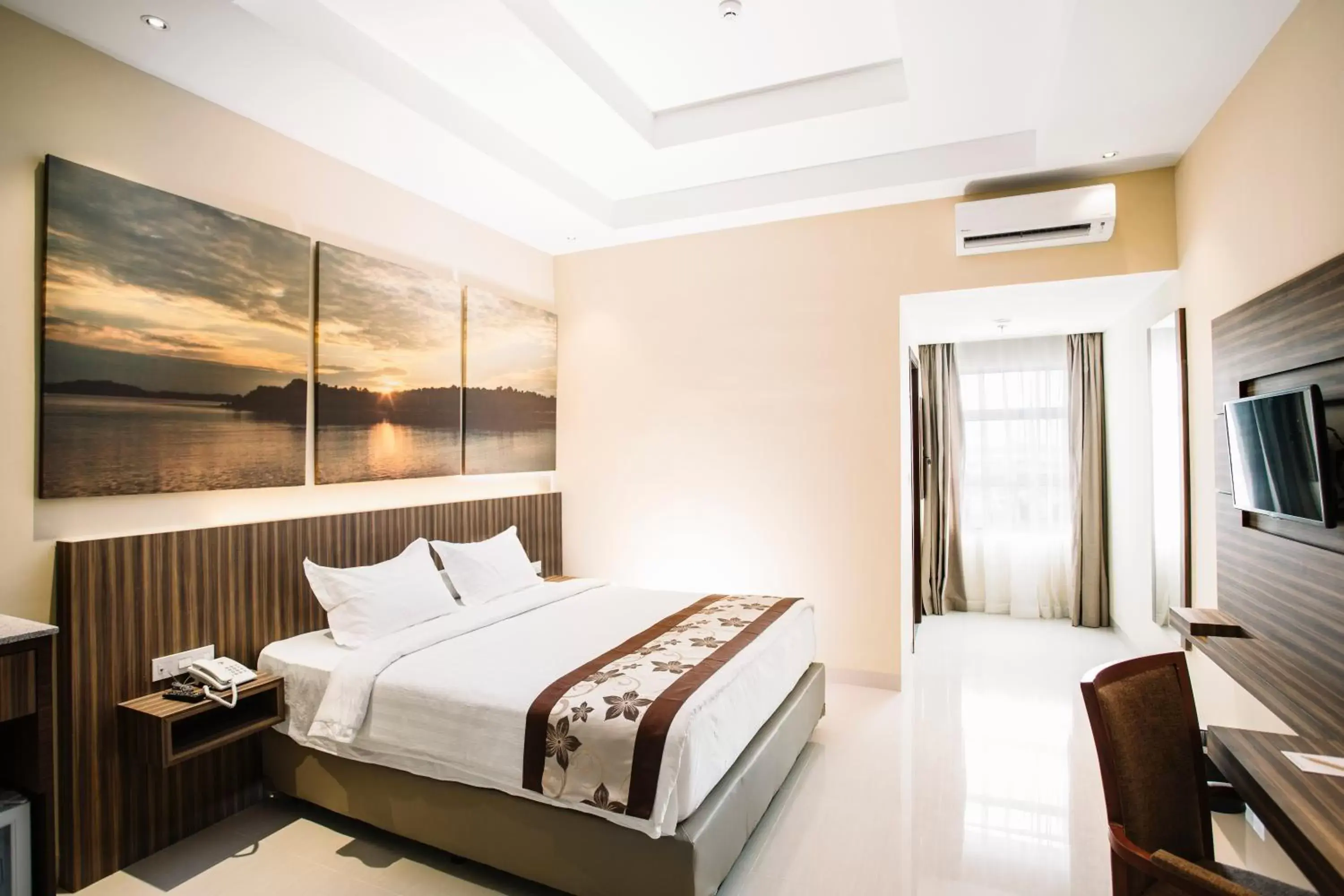 Bedroom in Sahid Batam Center Hotel and Convention Bedroom in Sahid Batam Center Hotel and Convention