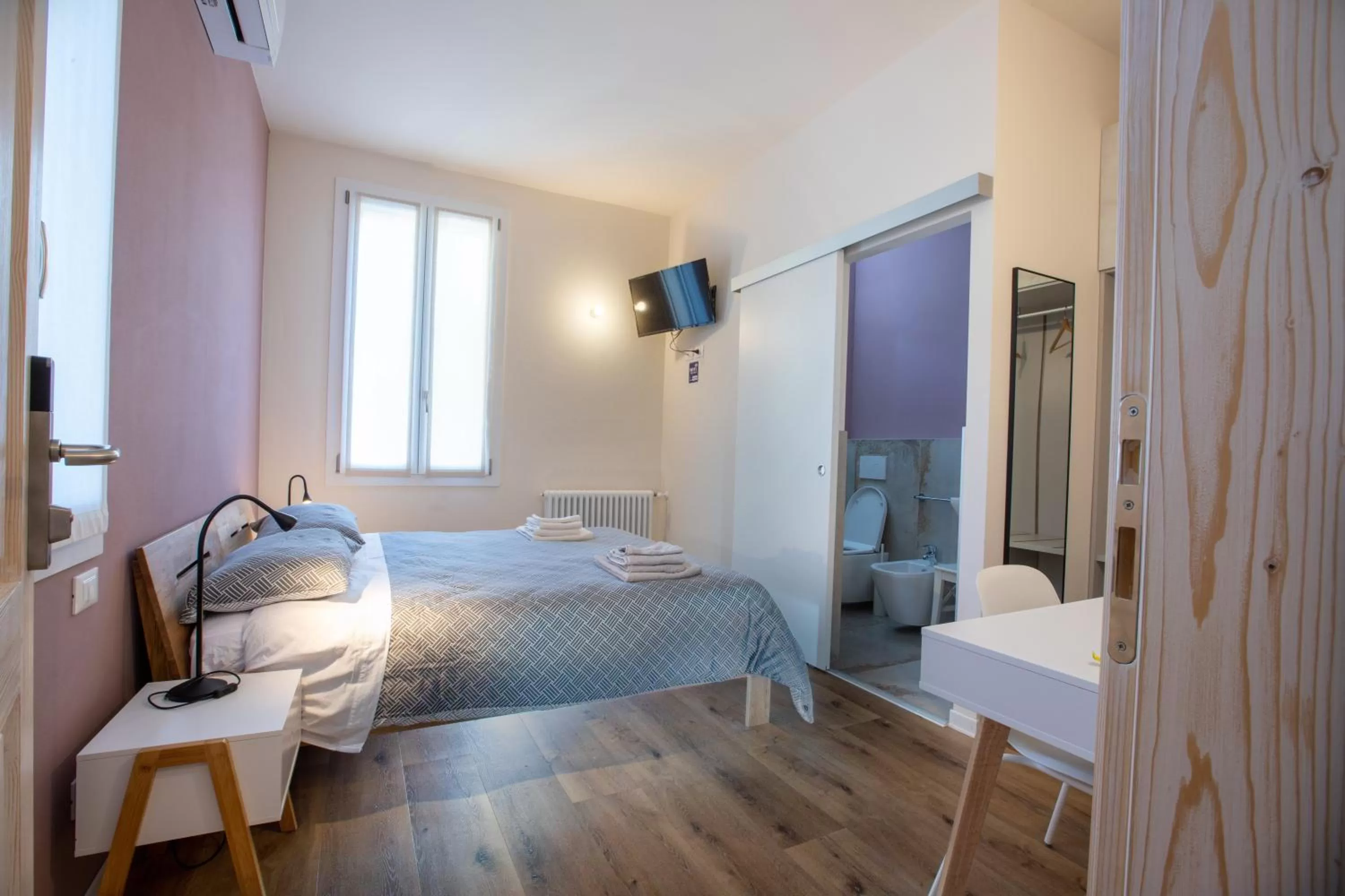 Photo of the whole room, Bed in b&b Casa Livia