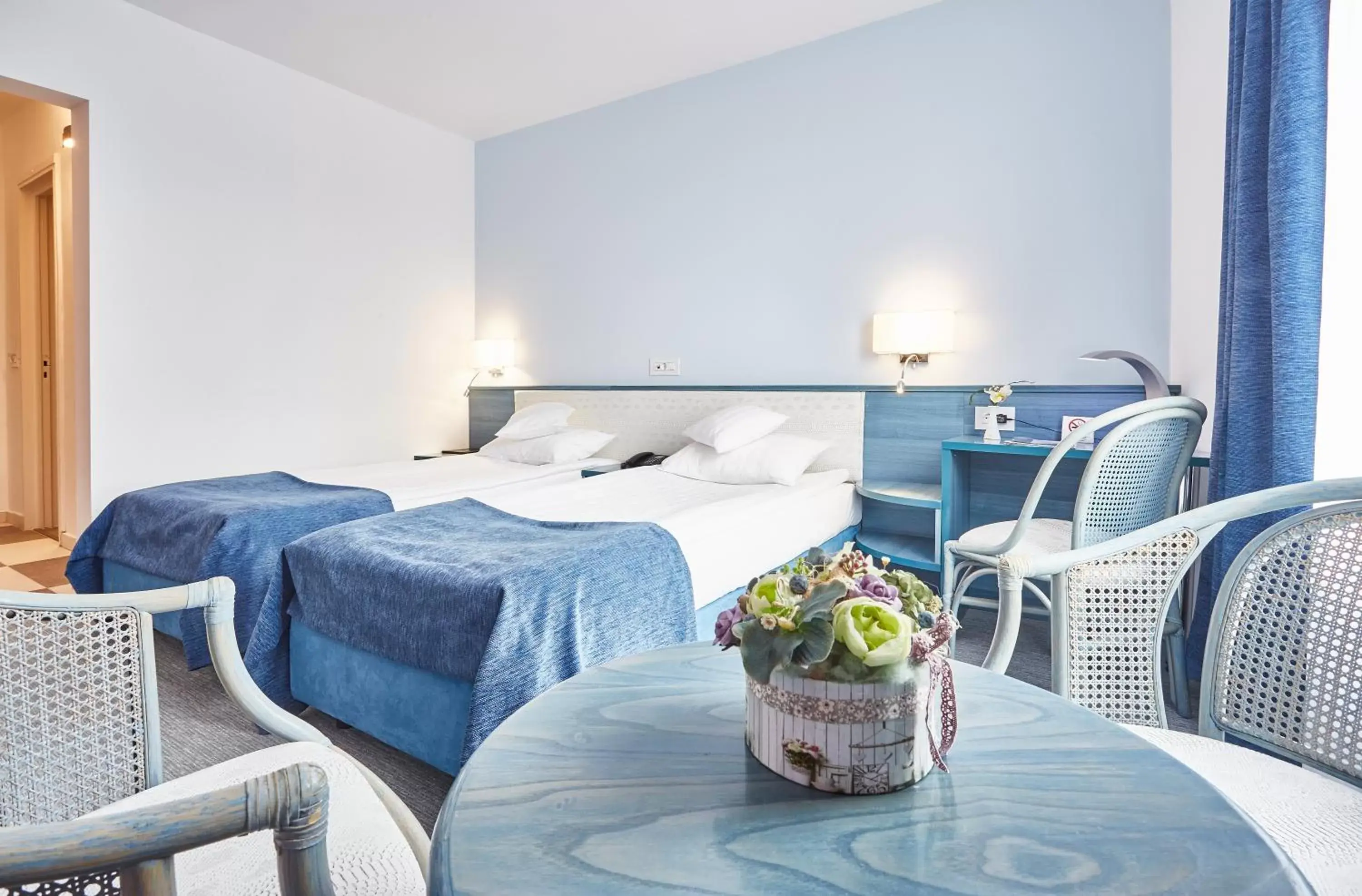 Bed in Continental Forum Tirgu Mures Bed in Continental Forum Tirgu Mures