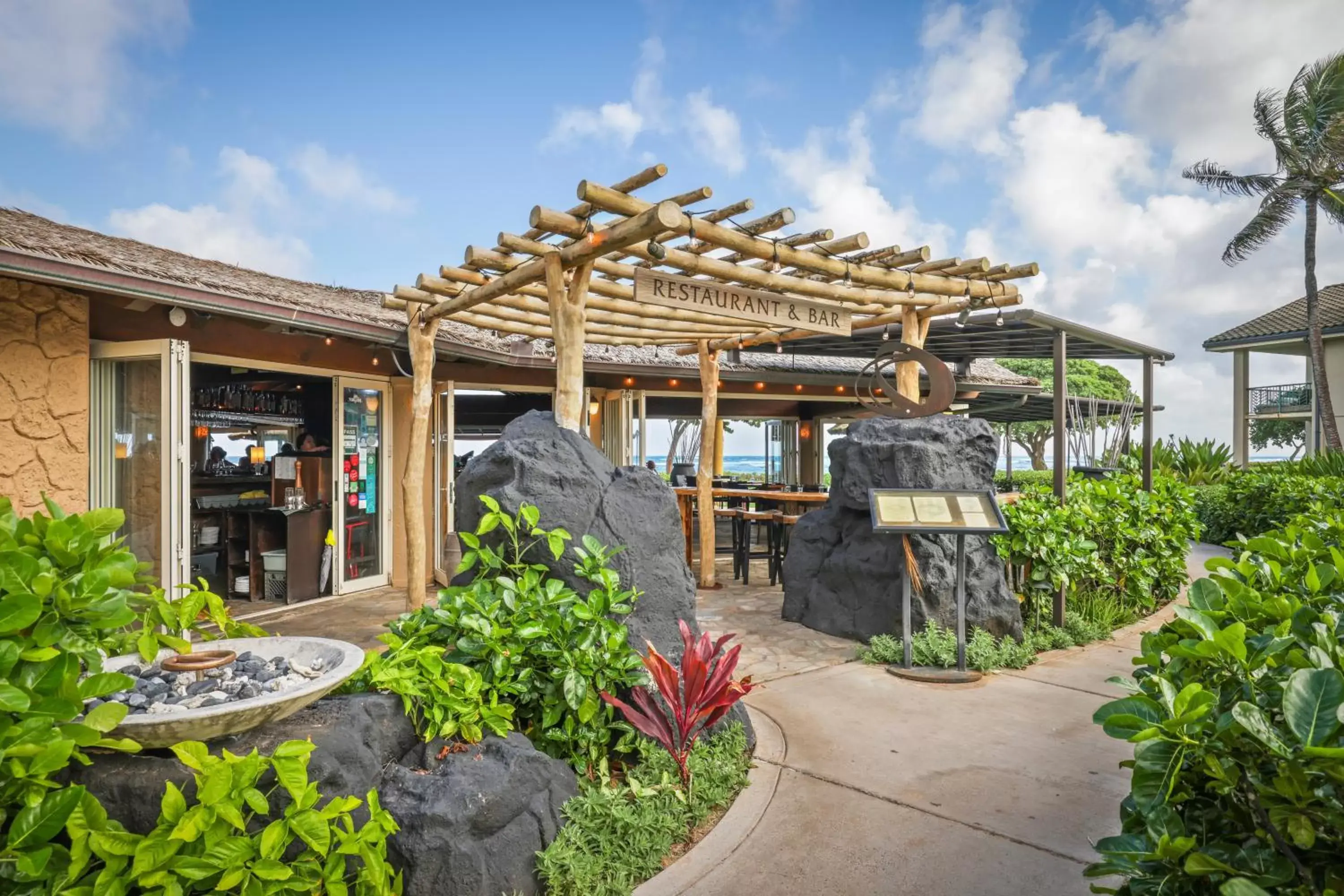 Restaurant/places to eat in Waipouli Beach Resort & Spa Kauai By Outrigger