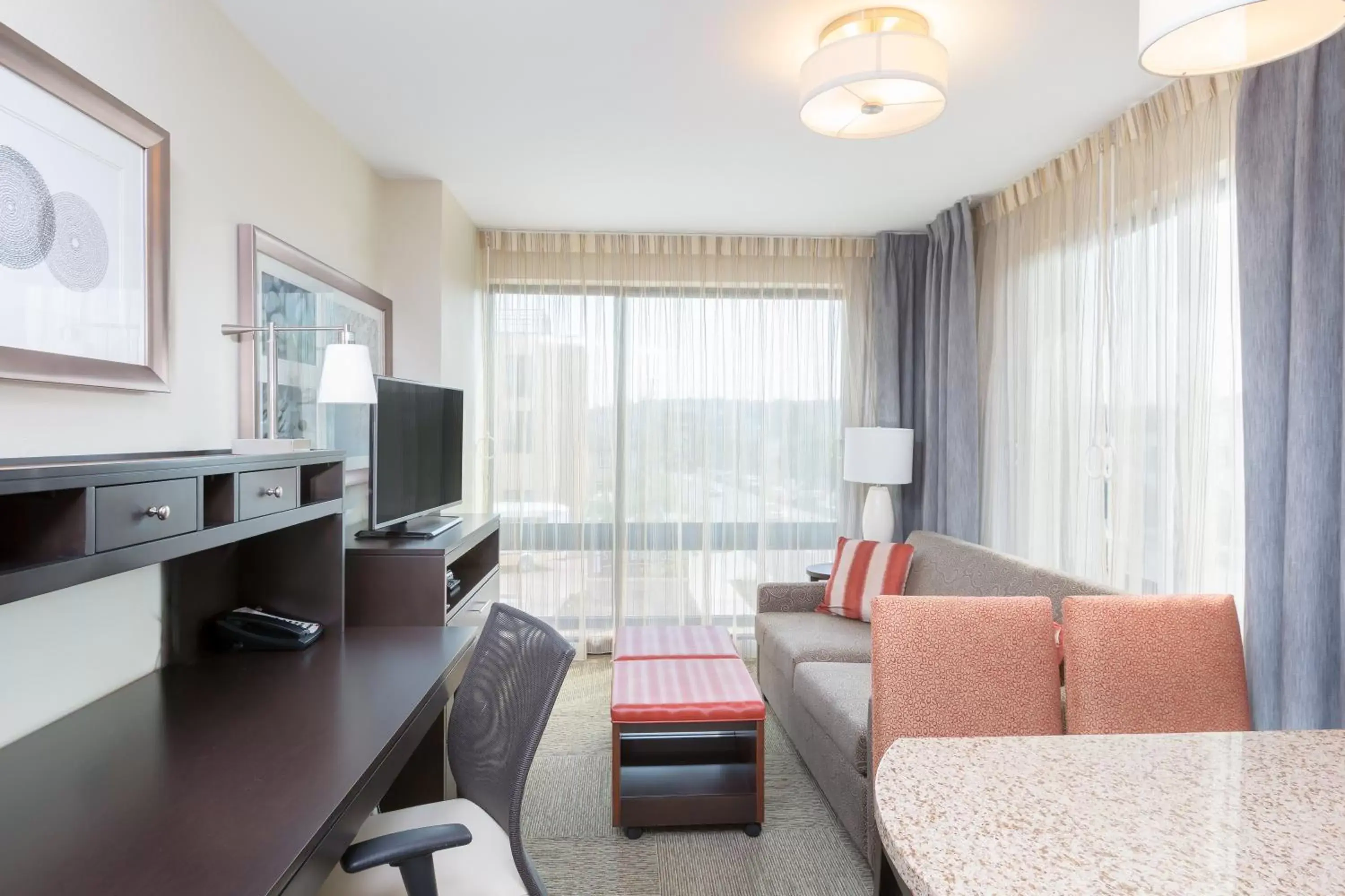 Photo of the whole room, Seating Area in Staybridge Suites Seattle - Fremont, an IHG Hotel