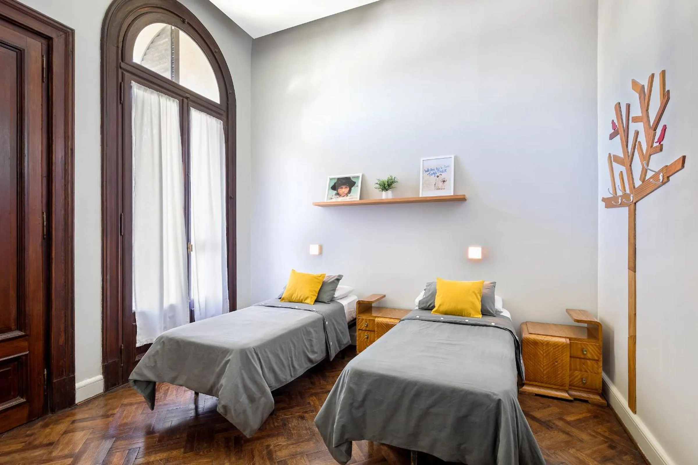 Bed in Milhouse Avenue