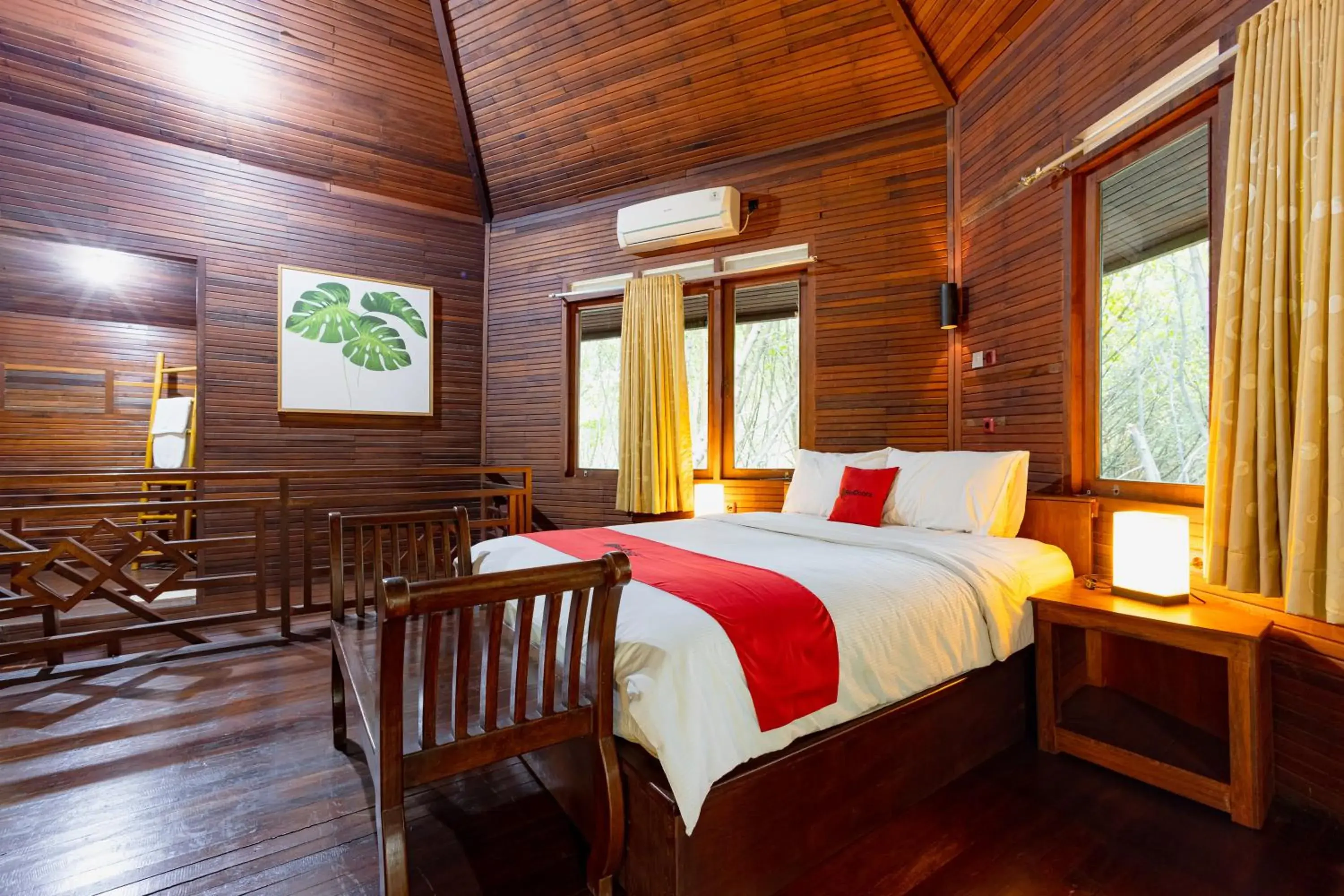 Bedroom, Bed in RedDoorz Resort @ Taman Wisata Mangrove