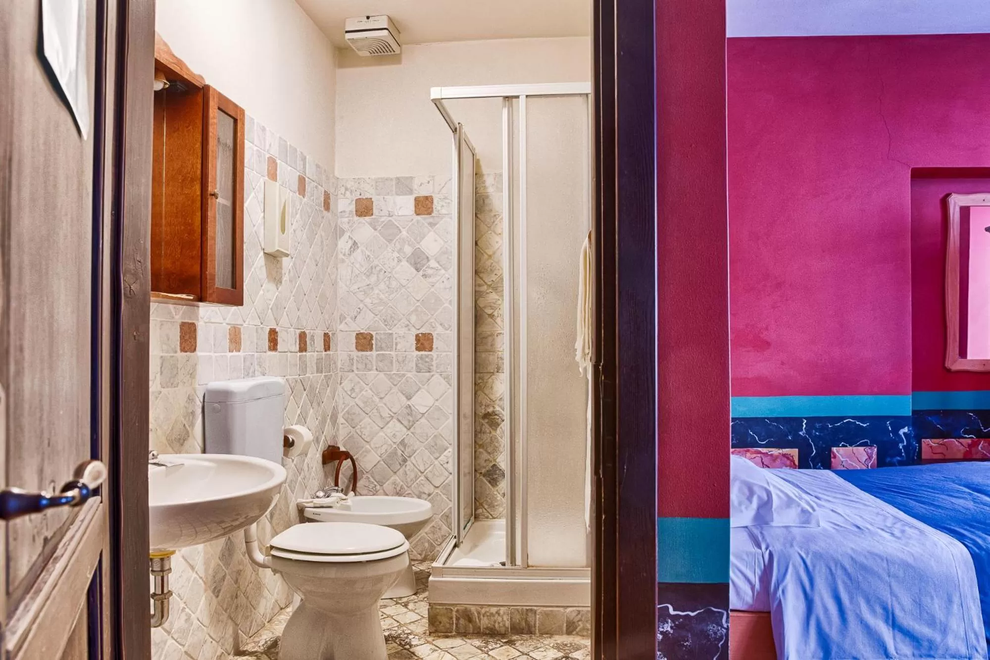 Bedroom in Hotel Portacavana