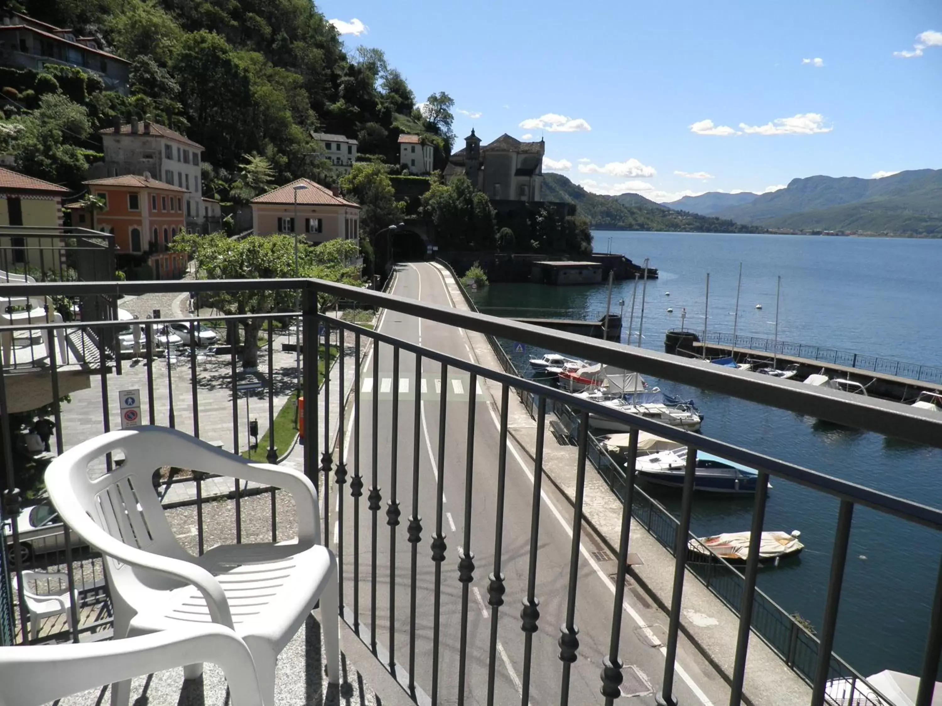 View (from property/room), Balcony/Terrace in Hotel Torre Imperiale