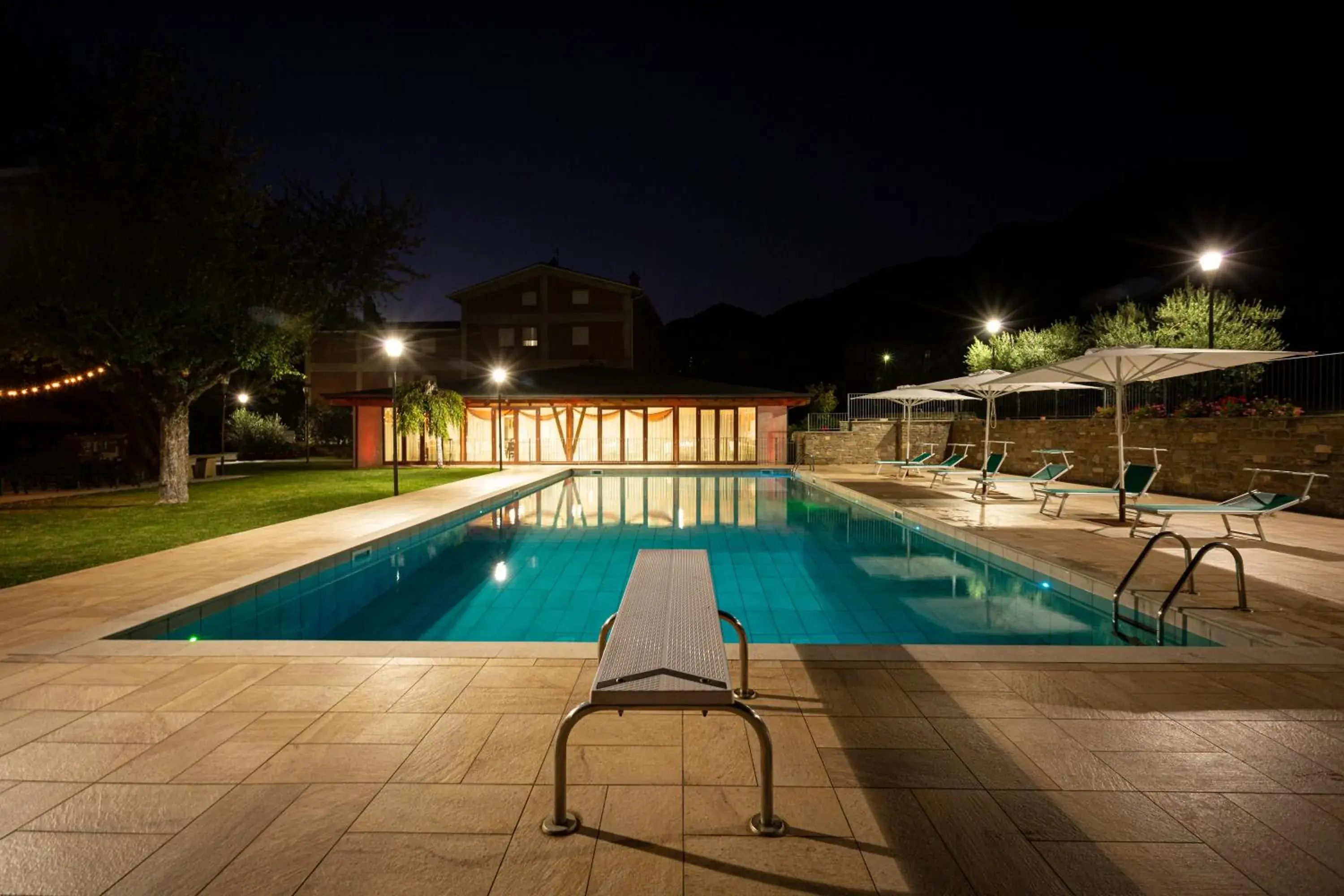 Swimming Pool in Catignano Hotel Ristorante