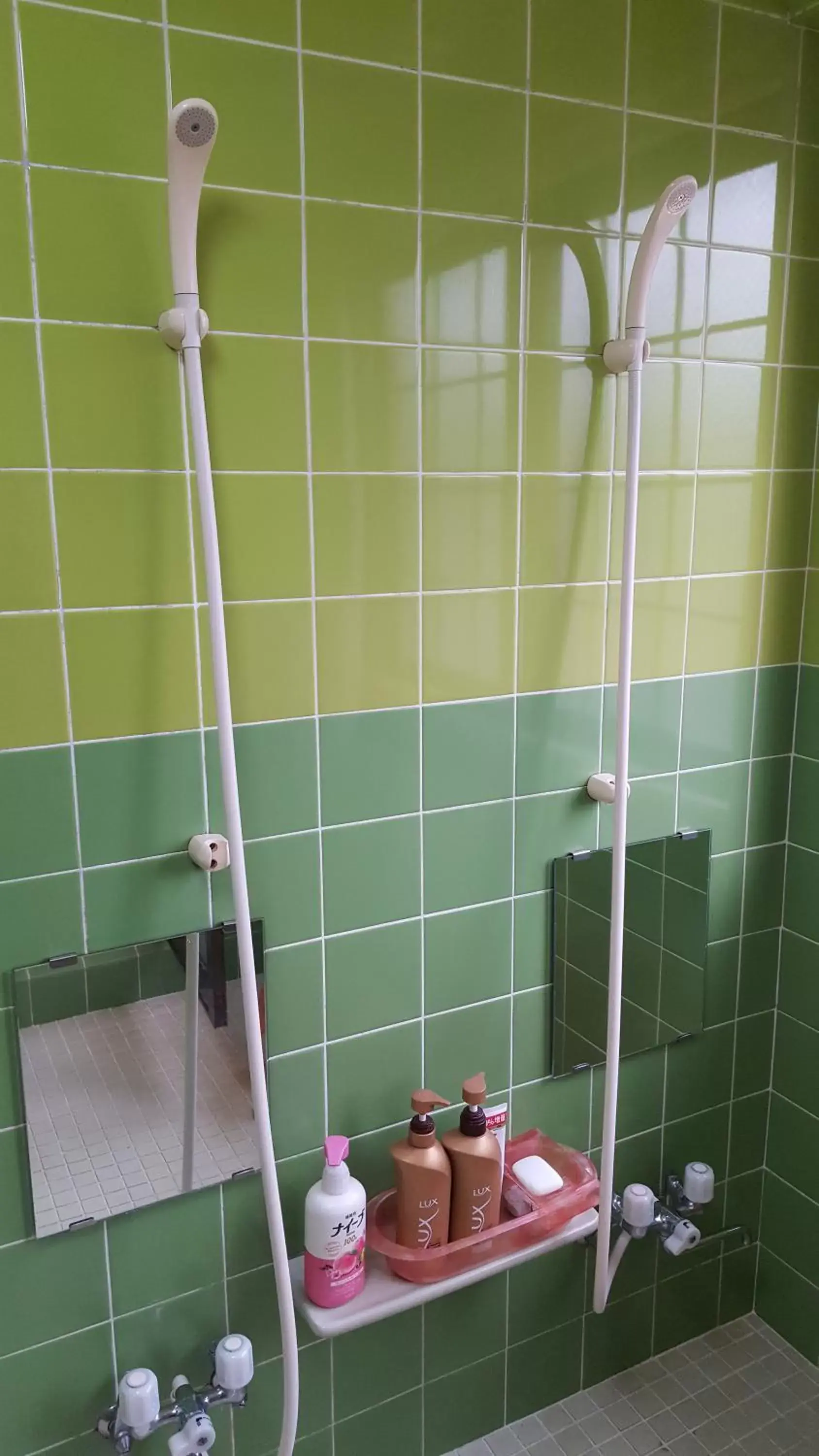 Bathroom in Pension Baden Heim