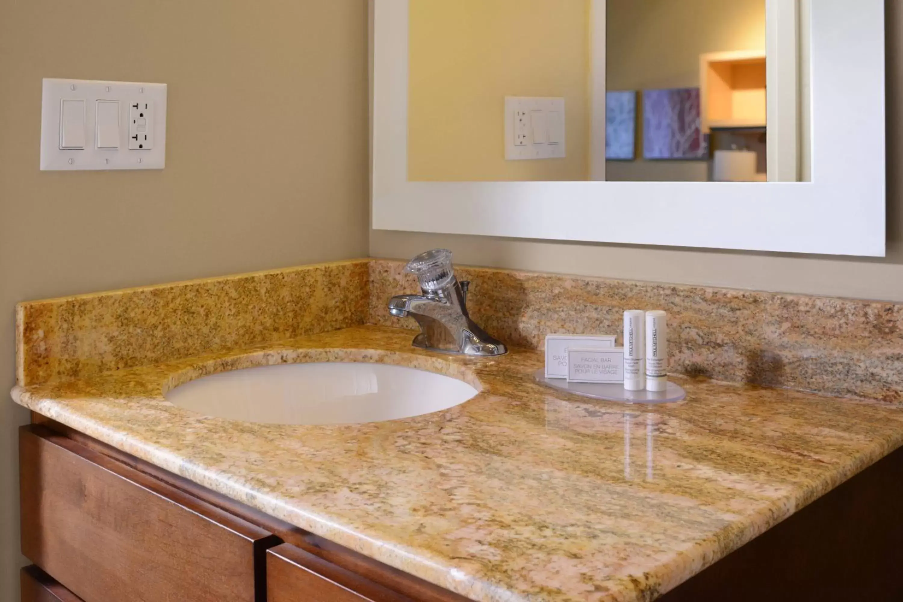 Bathroom in TownePlace Suites by Marriott Galveston Island