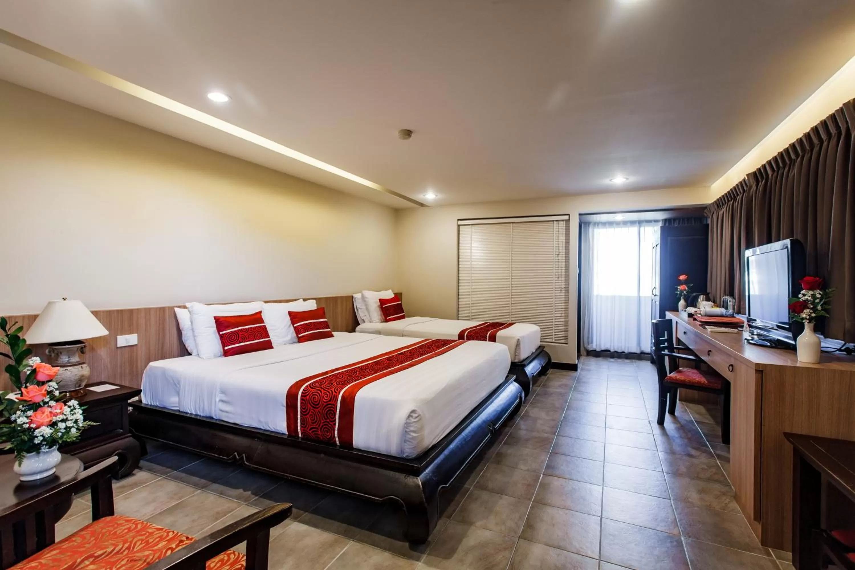 Bedroom, Bed in Raming Lodge Hotel