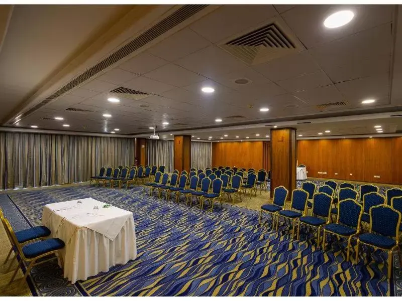 Meeting/conference room, Business Area/Conference Room in Ajax Hotel