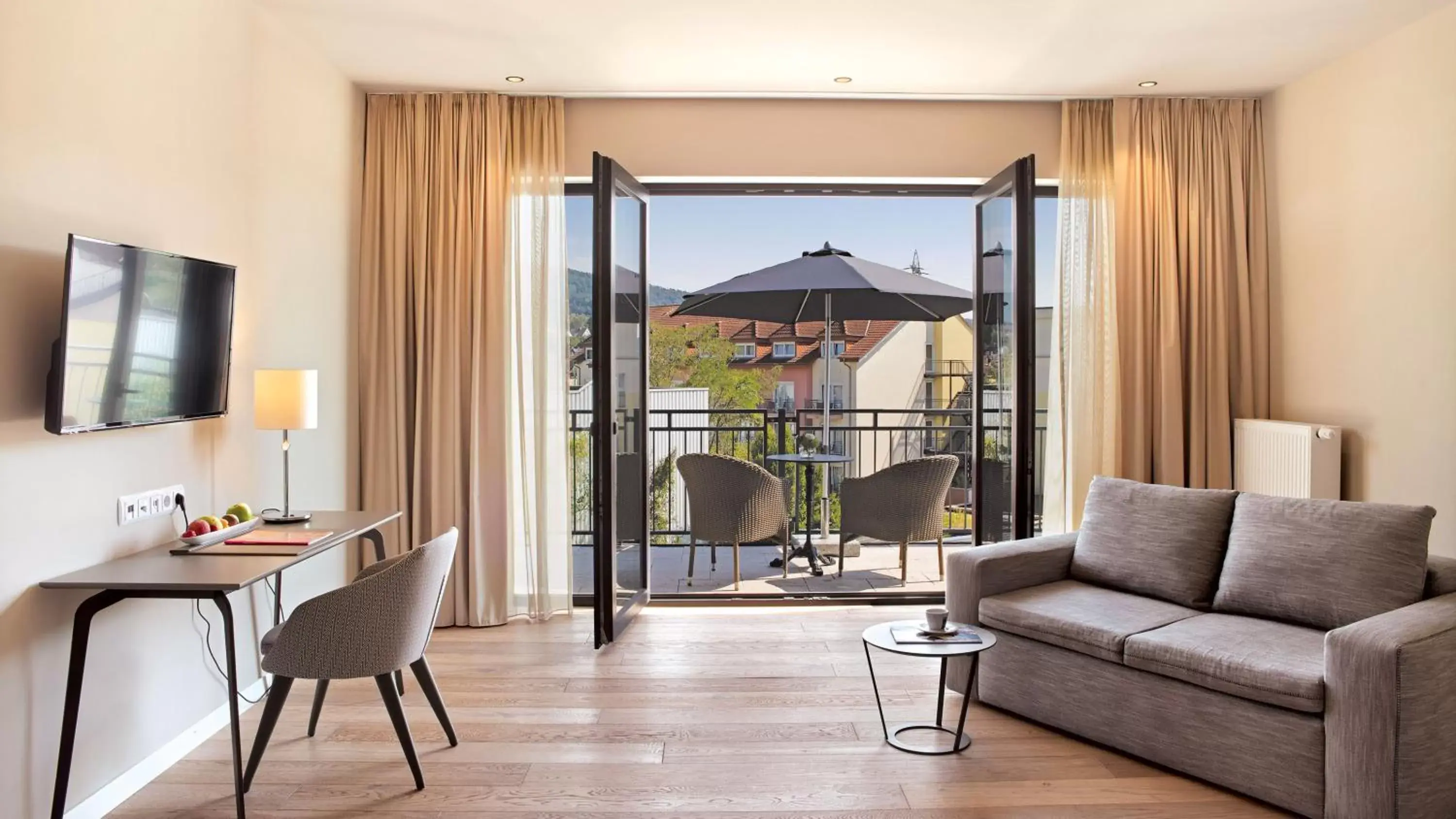 Balcony/Terrace, Seating Area in Hotel Villa Toskana