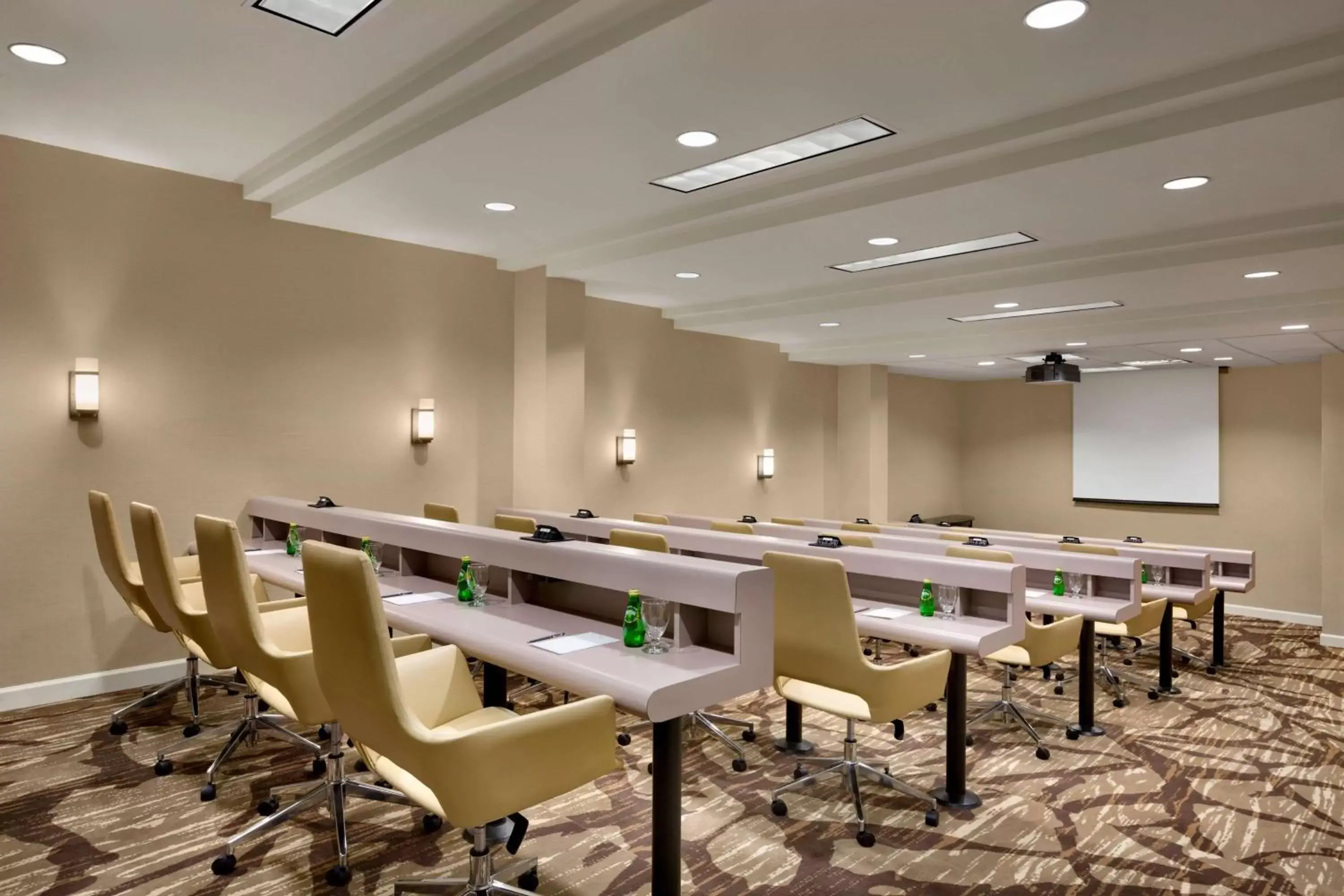 Meeting/conference room in Embassy Suites by Hilton Austin Downtown South Congress
