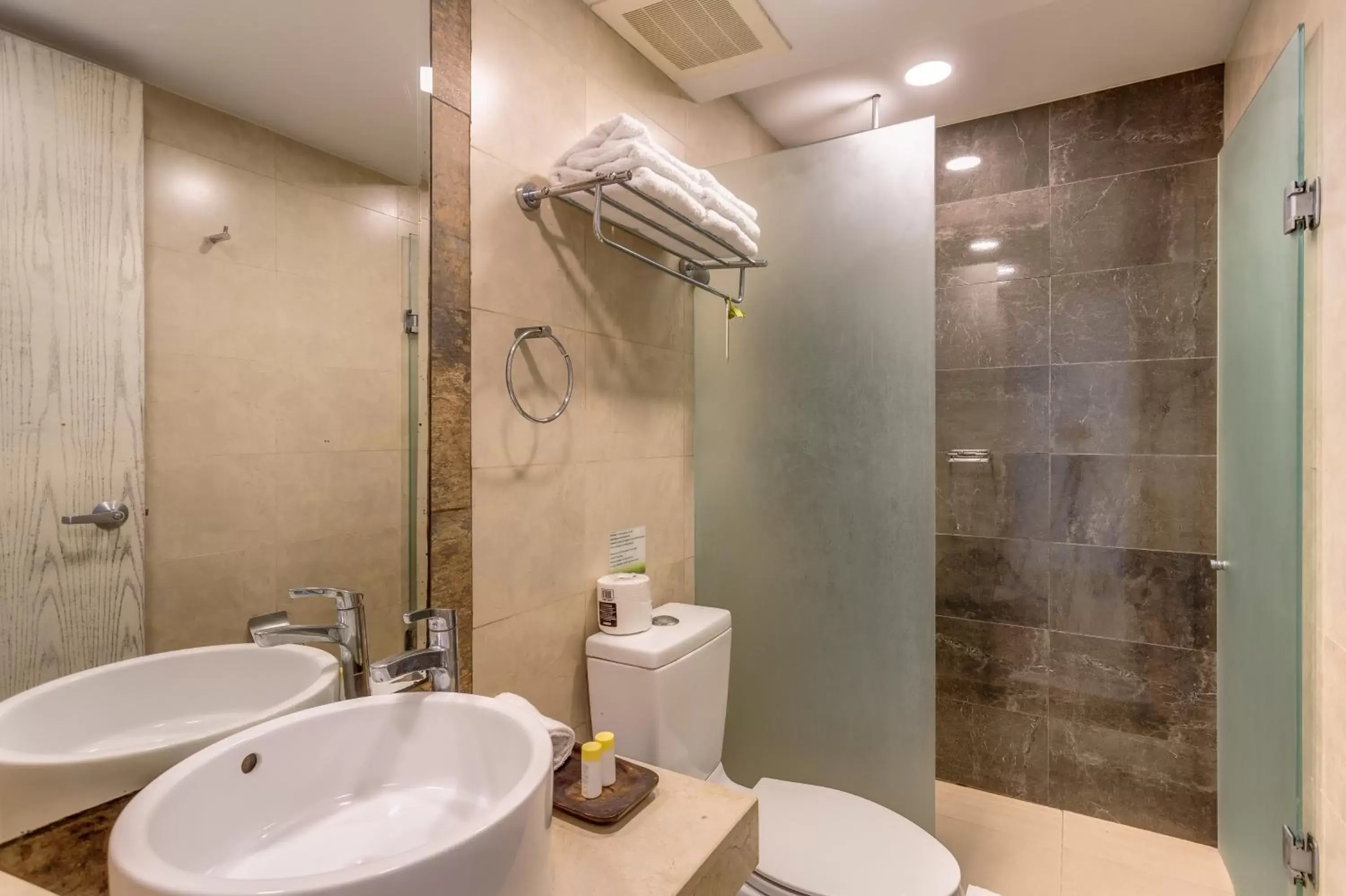 Bathroom in Aldea Thai by Mistik Vacation Rentals