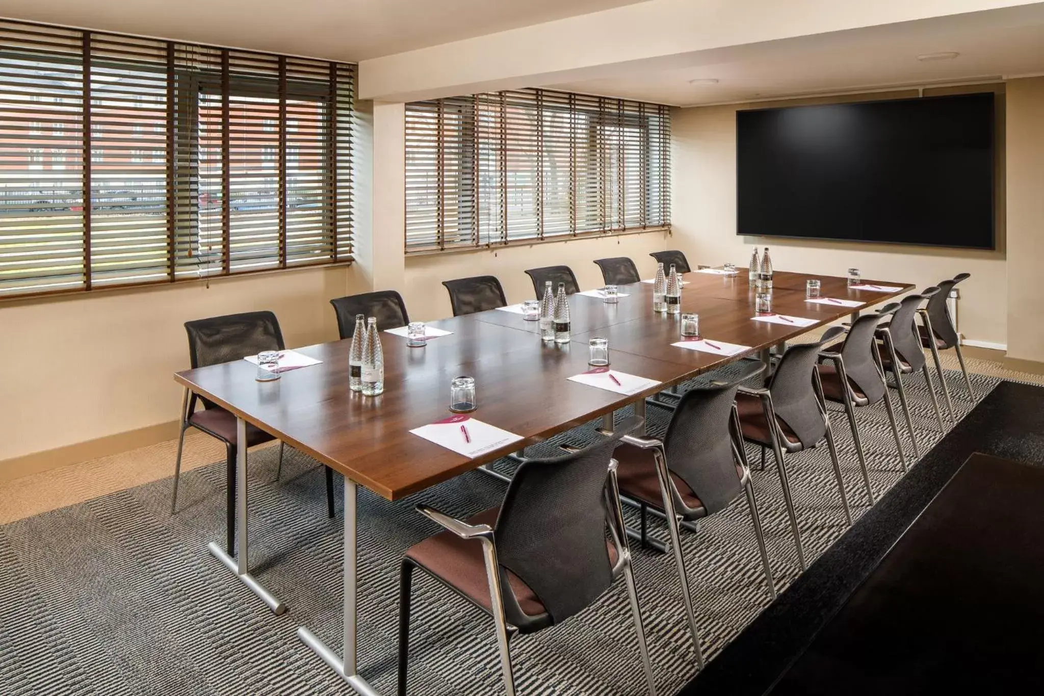 Meeting/conference room in Crowne Plaza Manchester Airport
