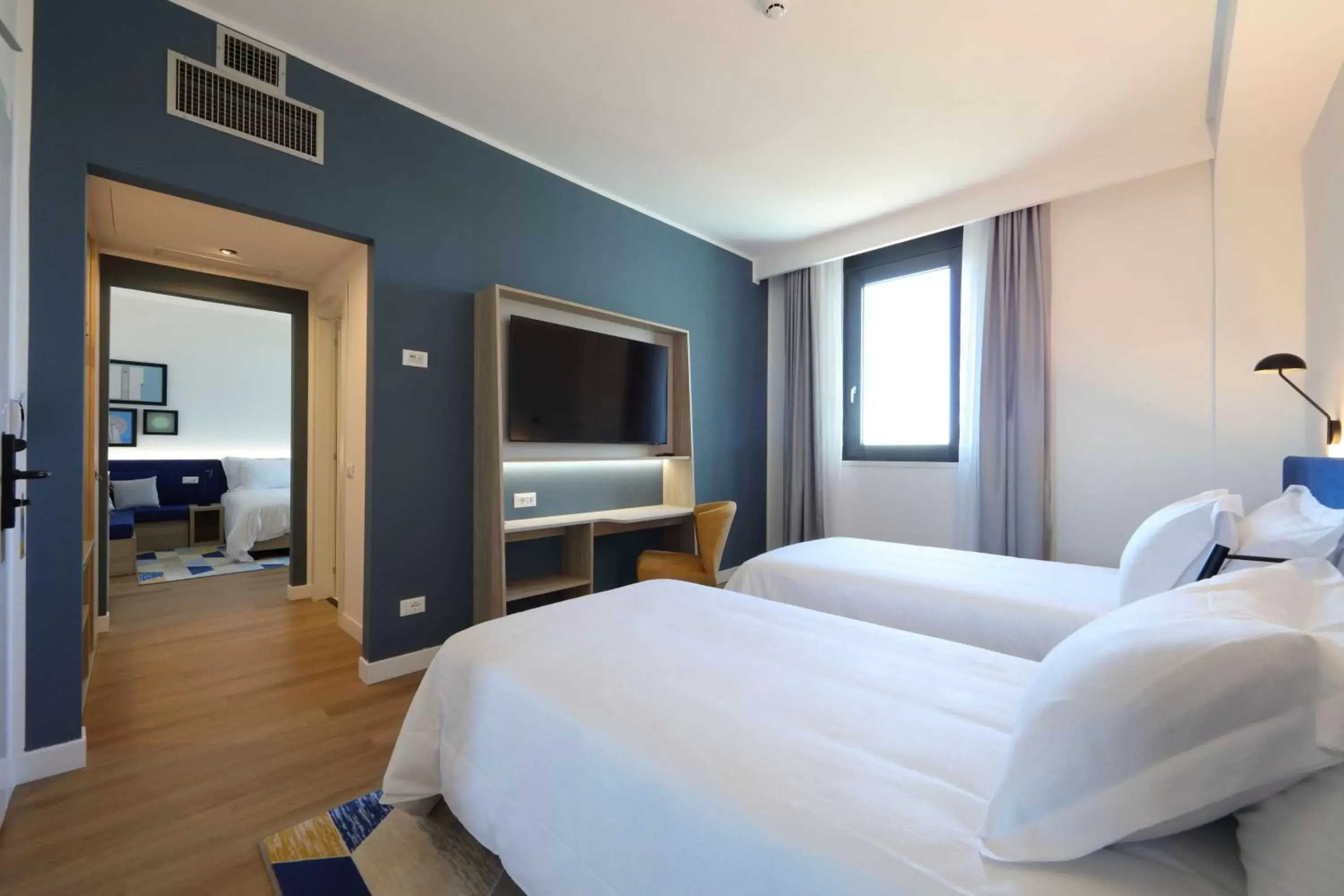 Bedroom, Bed in Hampton by Hilton Rome North Fiano Romano