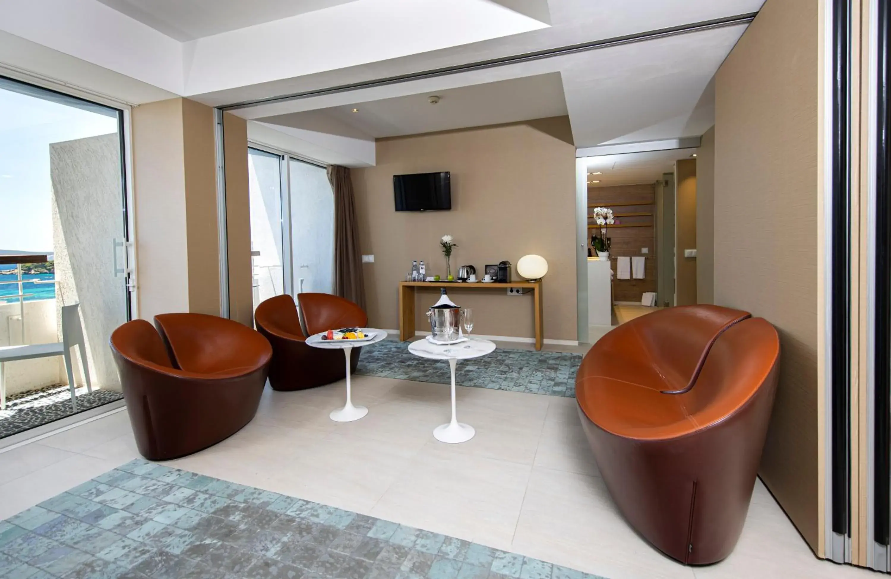 Living room, Seating Area in Leonardo Boutique Hotel Mallorca Port Portals - Adults only
